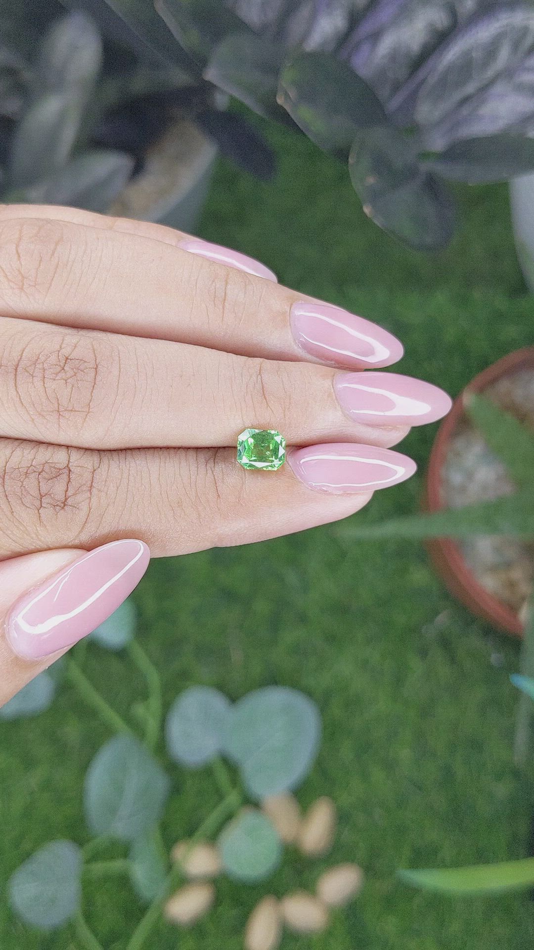 1.05 Ct. Tsavorite Garnet from Tanzania Size Video