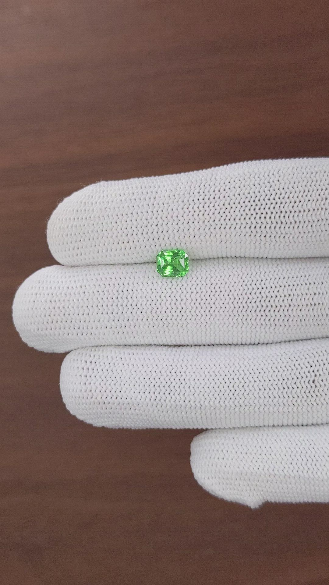 1.05 Ct. Tsavorite Garnet from Tanzania Size Video