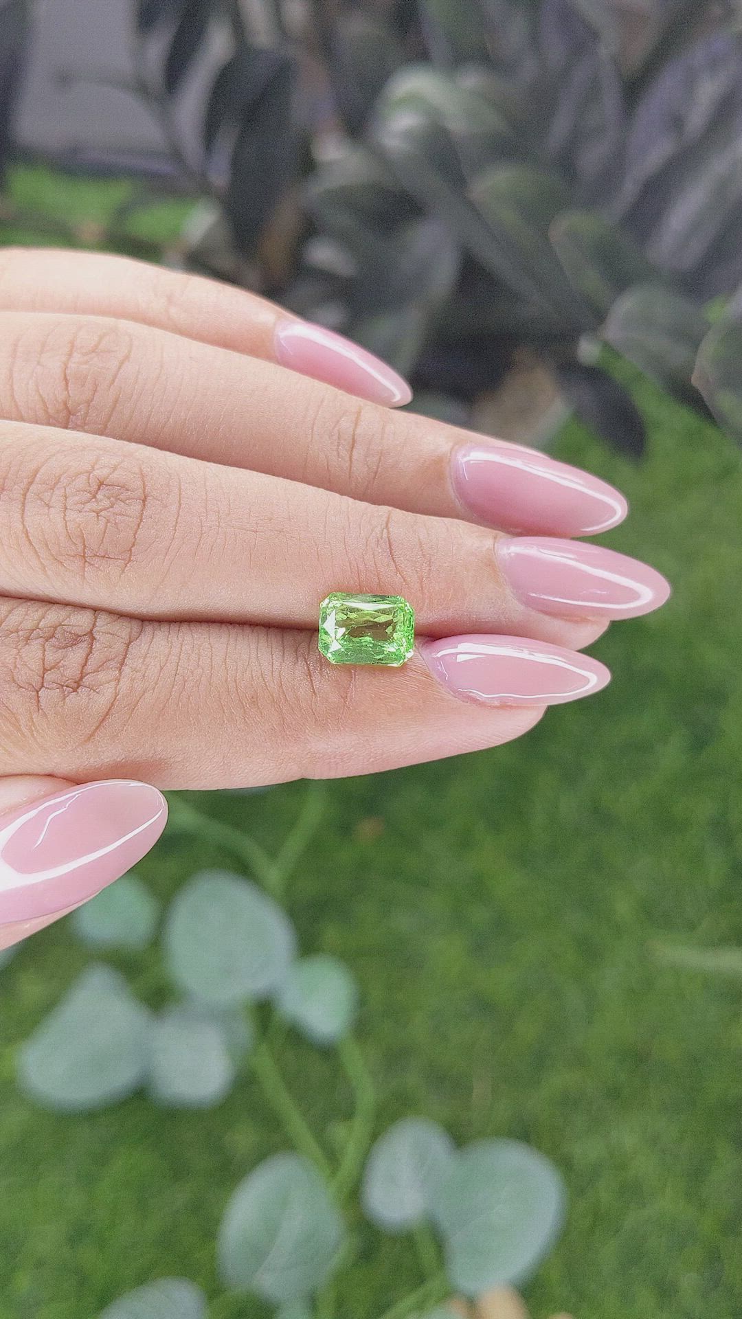 2.18 Ct. Tsavorite Garnet from Tanzania Size Video