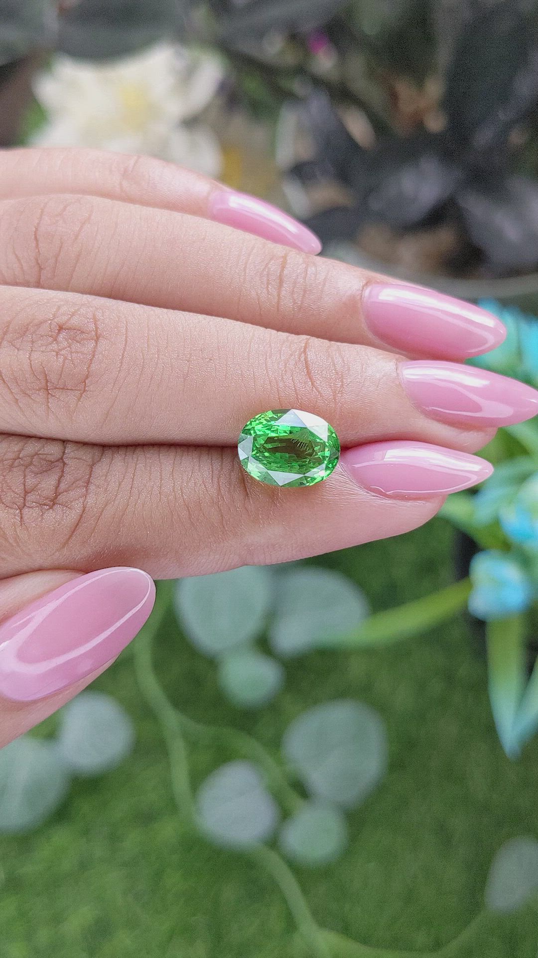4.28 Ct. Tsavorite Garnet from Tanzania Size Video