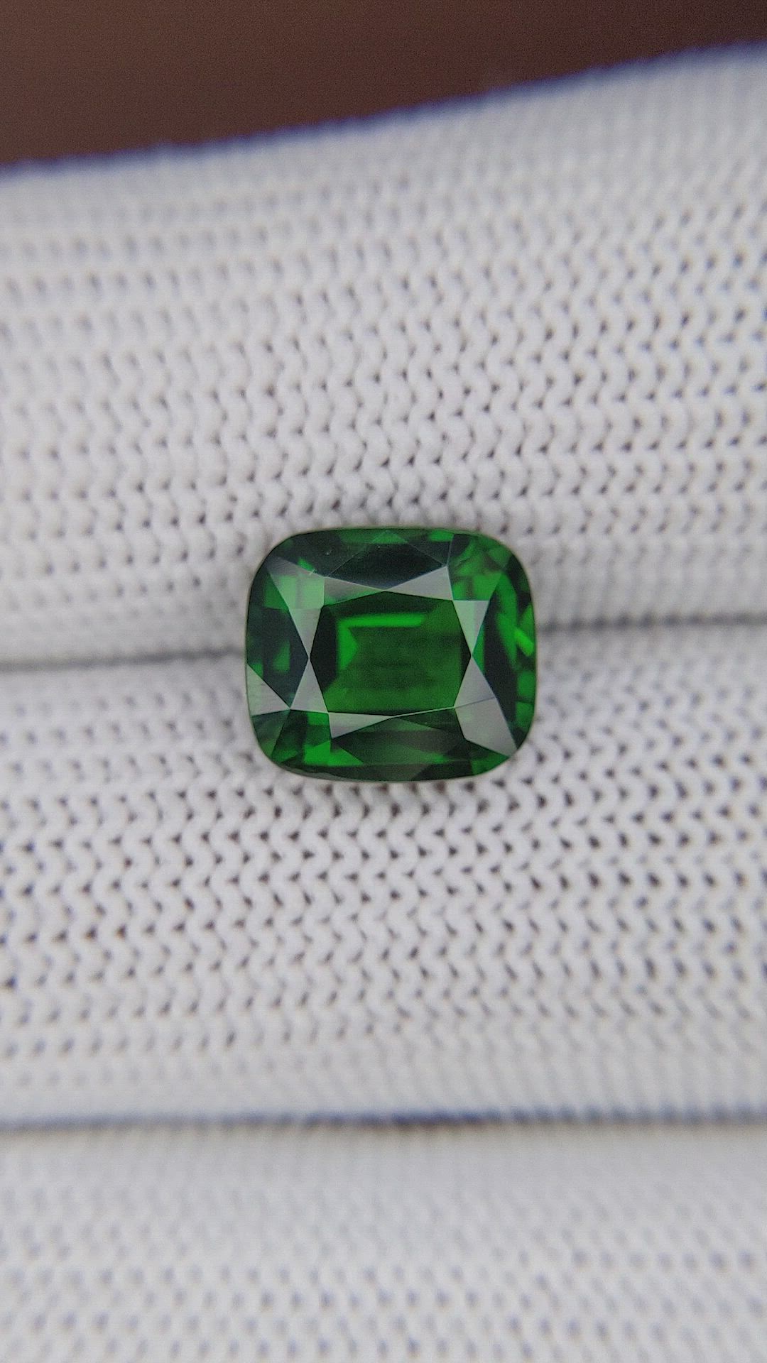 4.12 Ct. Tsavorite Garnet from Tanzania Size Video