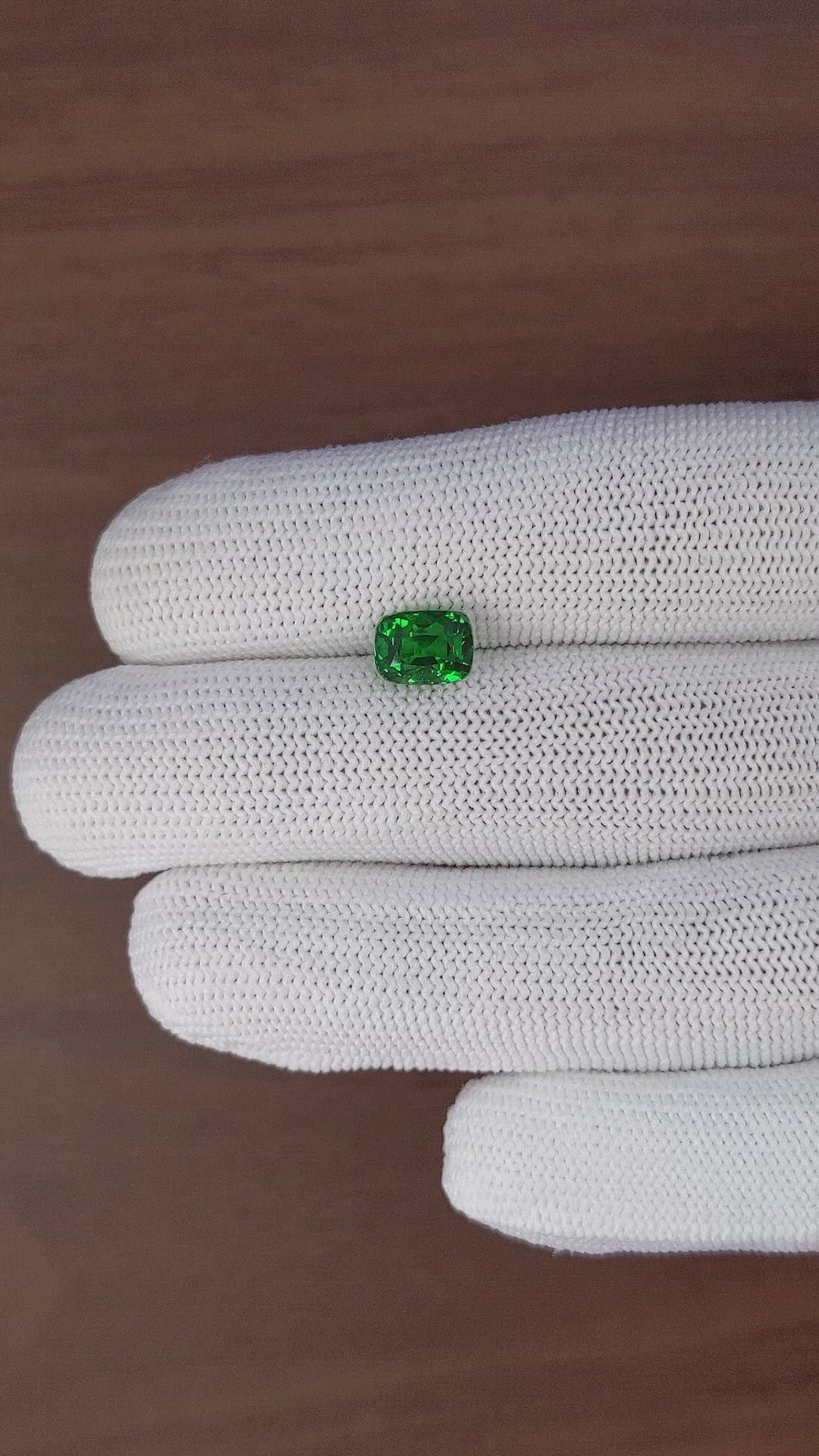 2.53 Ct. Tsavorite Garnet from Tanzania Size Video