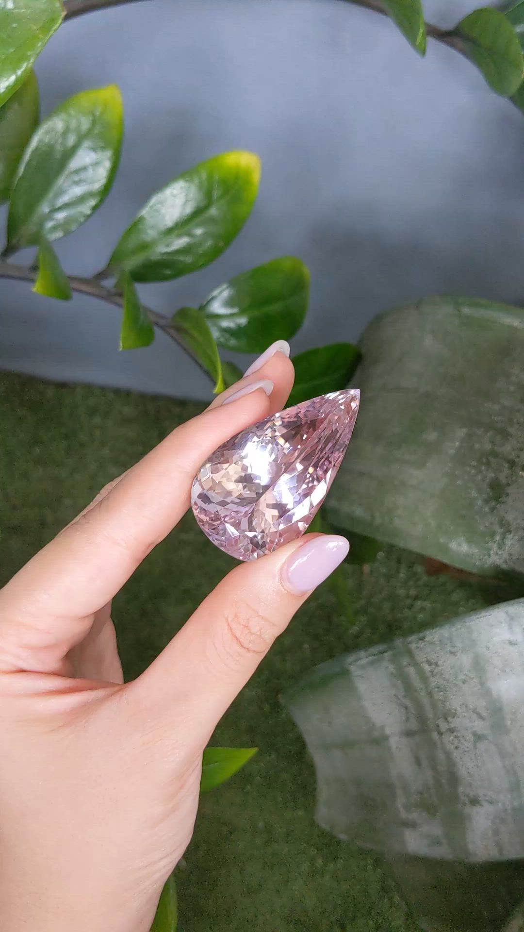 175.21 Ct. Peach Kunzite from Afghanistan Size Video