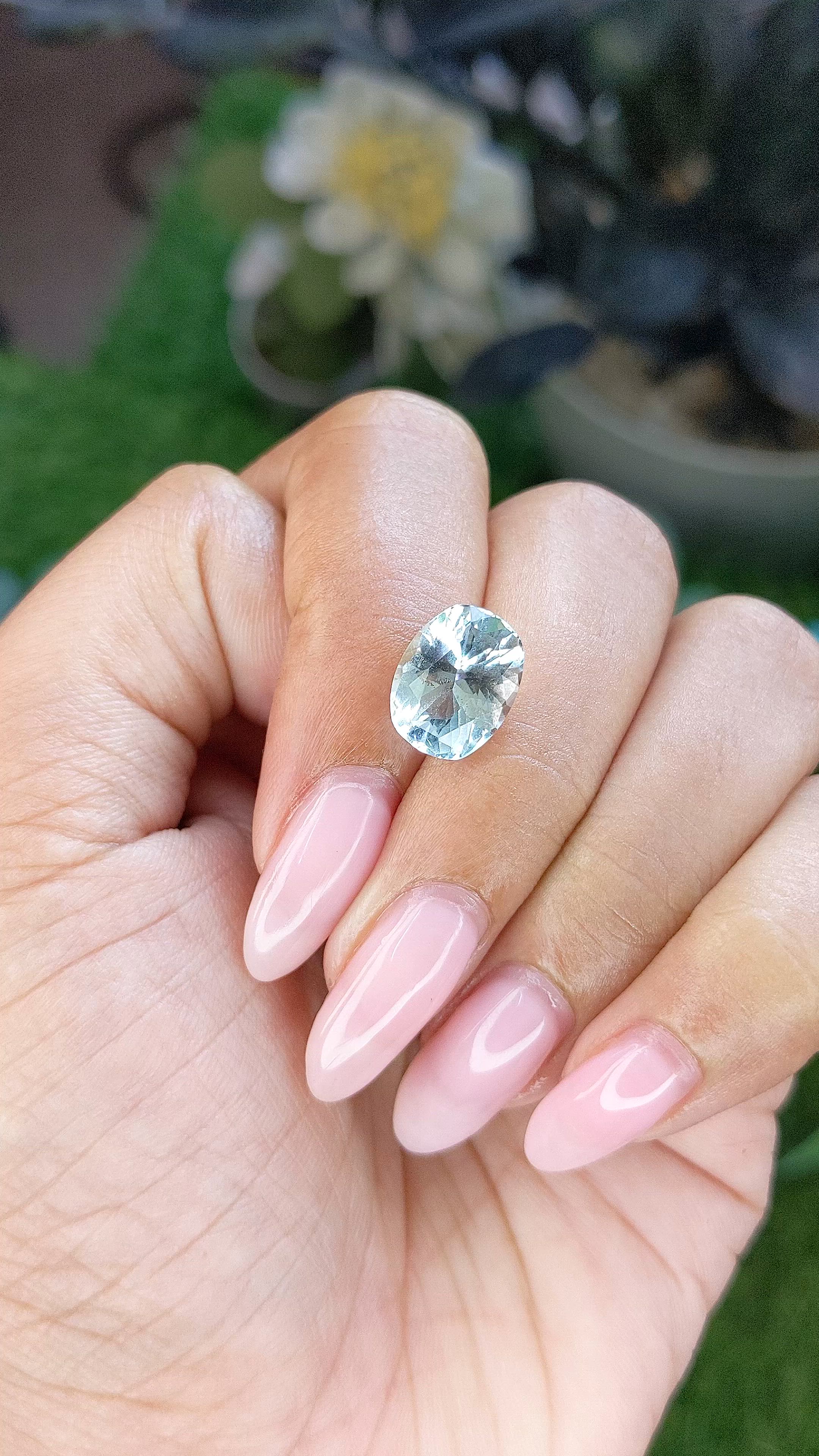 3.68 Ct. Blue Aquamarine from Ceylon (Sri Lanka) Size Video