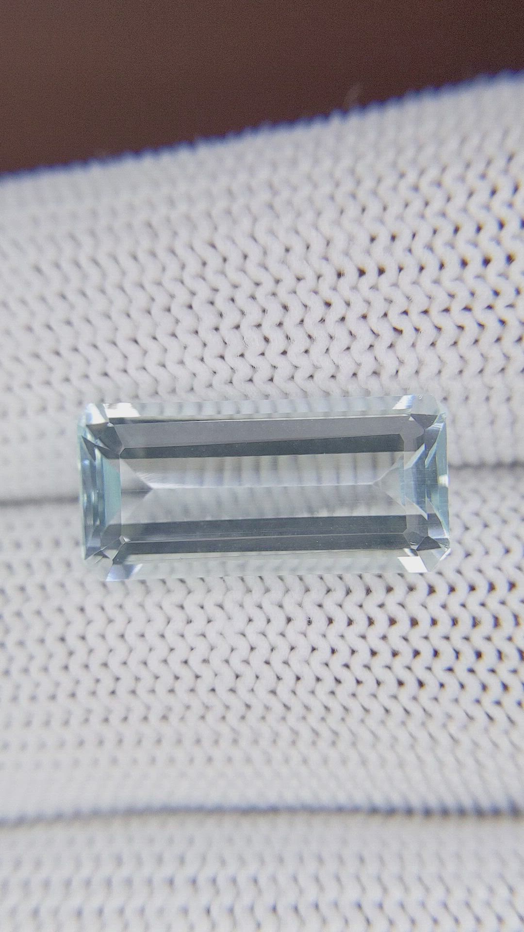 7.34 Ct. Blue Aquamarine from Ceylon (Sri Lanka) Size Video