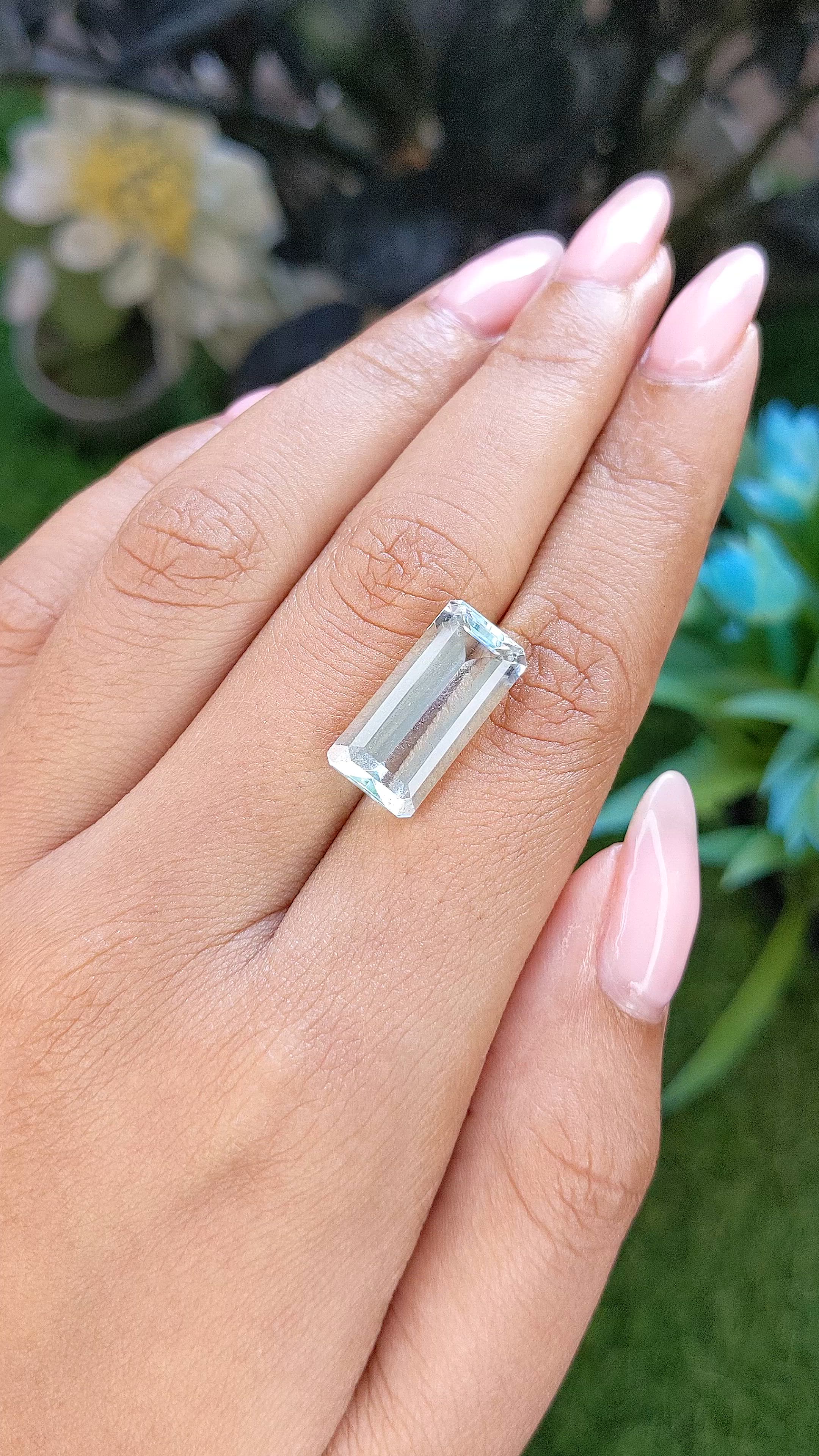 7.34 Ct. Blue Aquamarine from Ceylon (Sri Lanka) Size Video