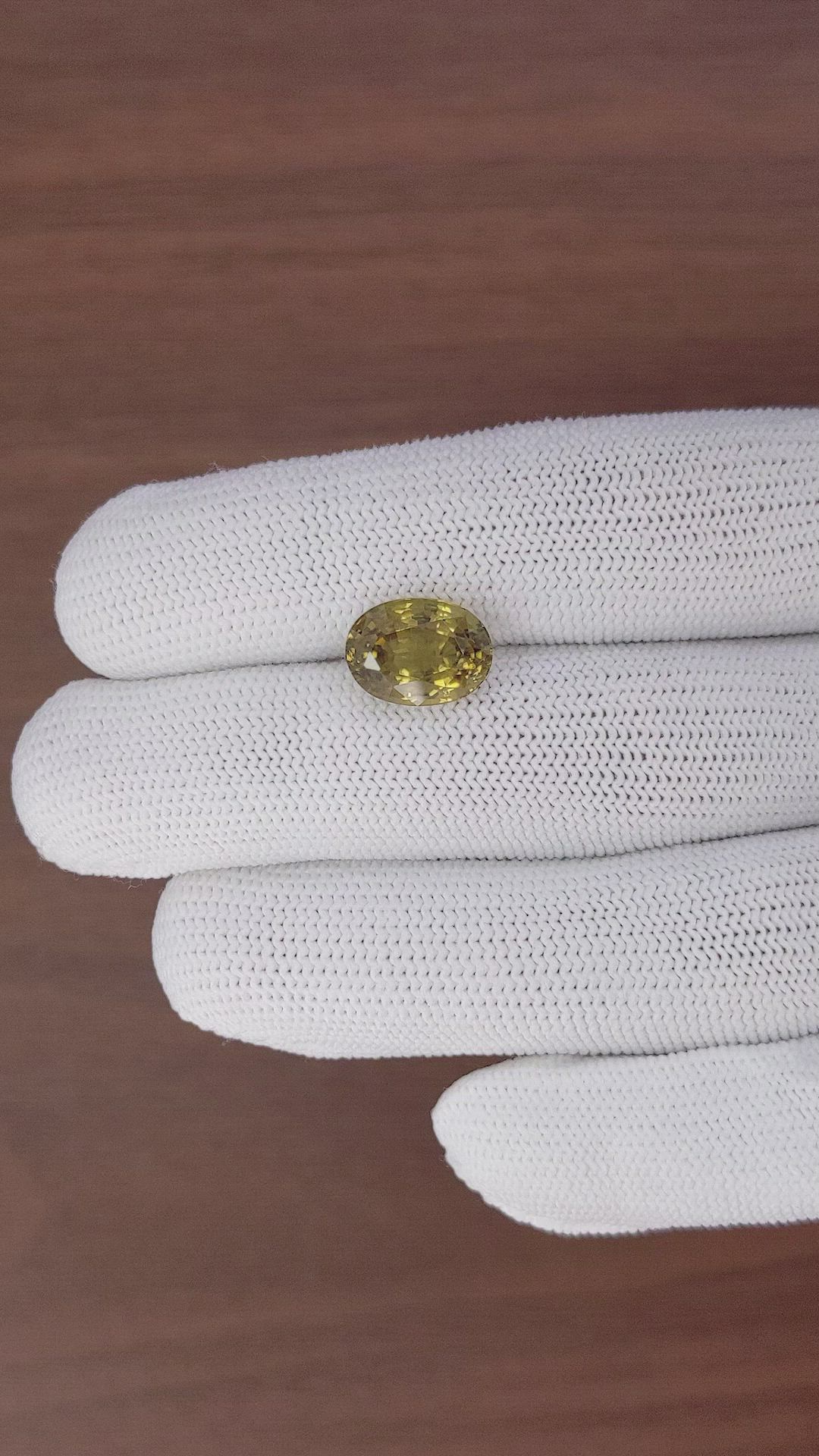 5.64 Ct. Greenish Yellow Zircon from Ceylon (Sri Lanka) Size Video