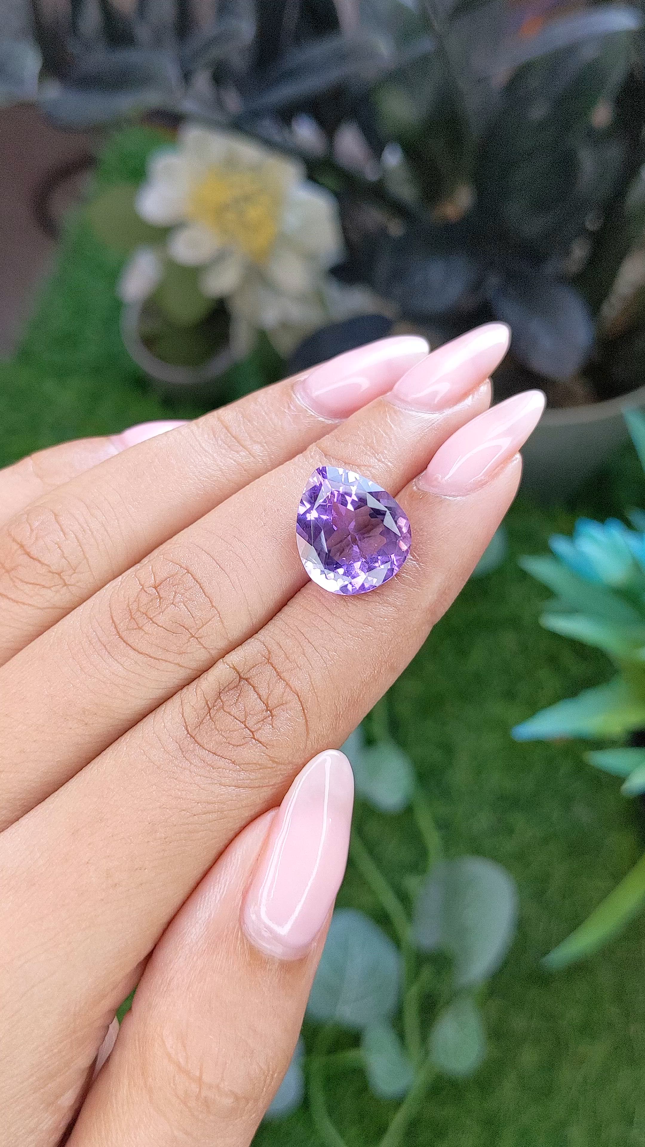 6.77 Ct. Purple Amethyst from Ceylon (Sri Lanka) Size Video