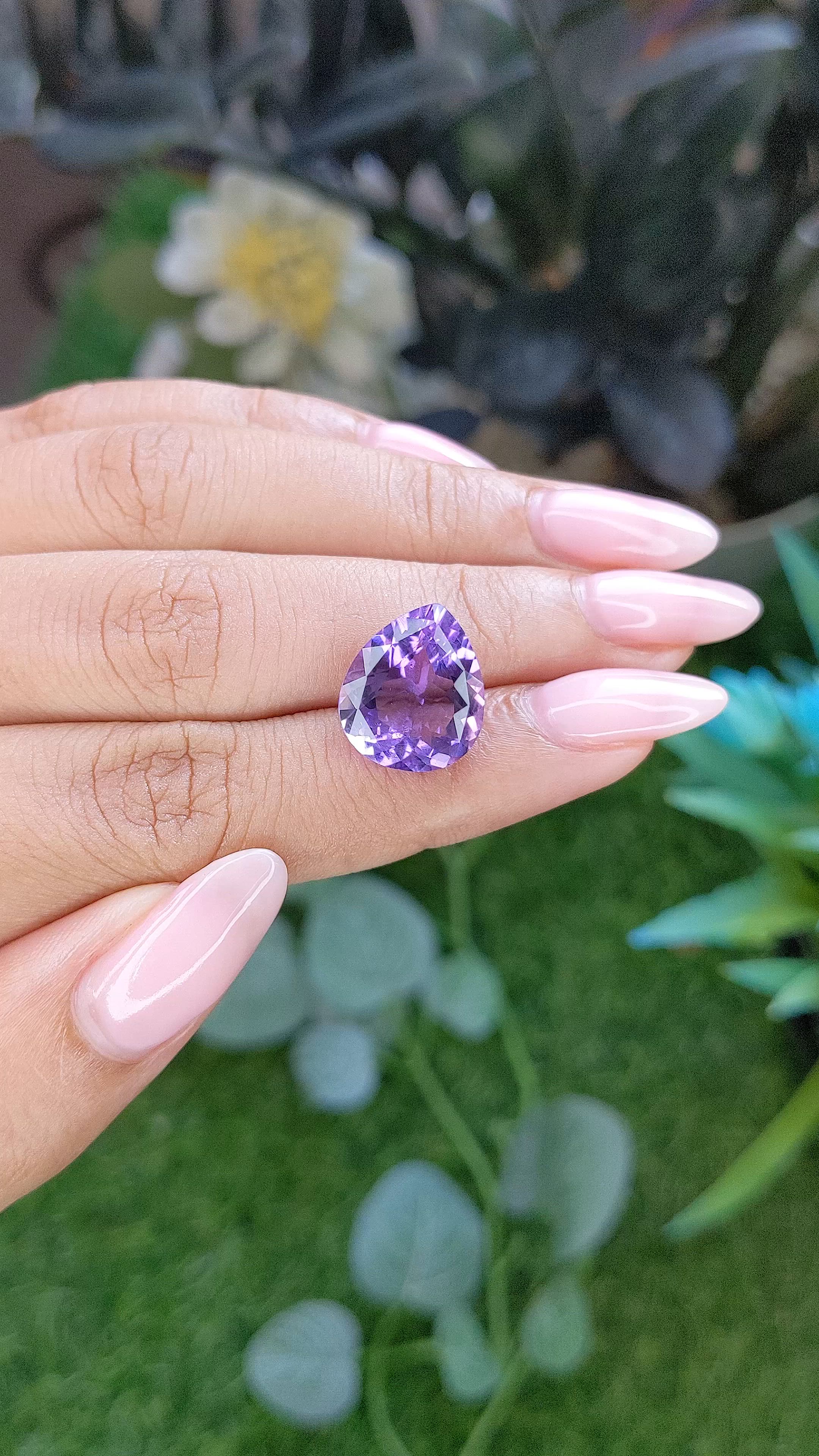 6.77 Ct. Purple Amethyst from Ceylon (Sri Lanka) Size Video