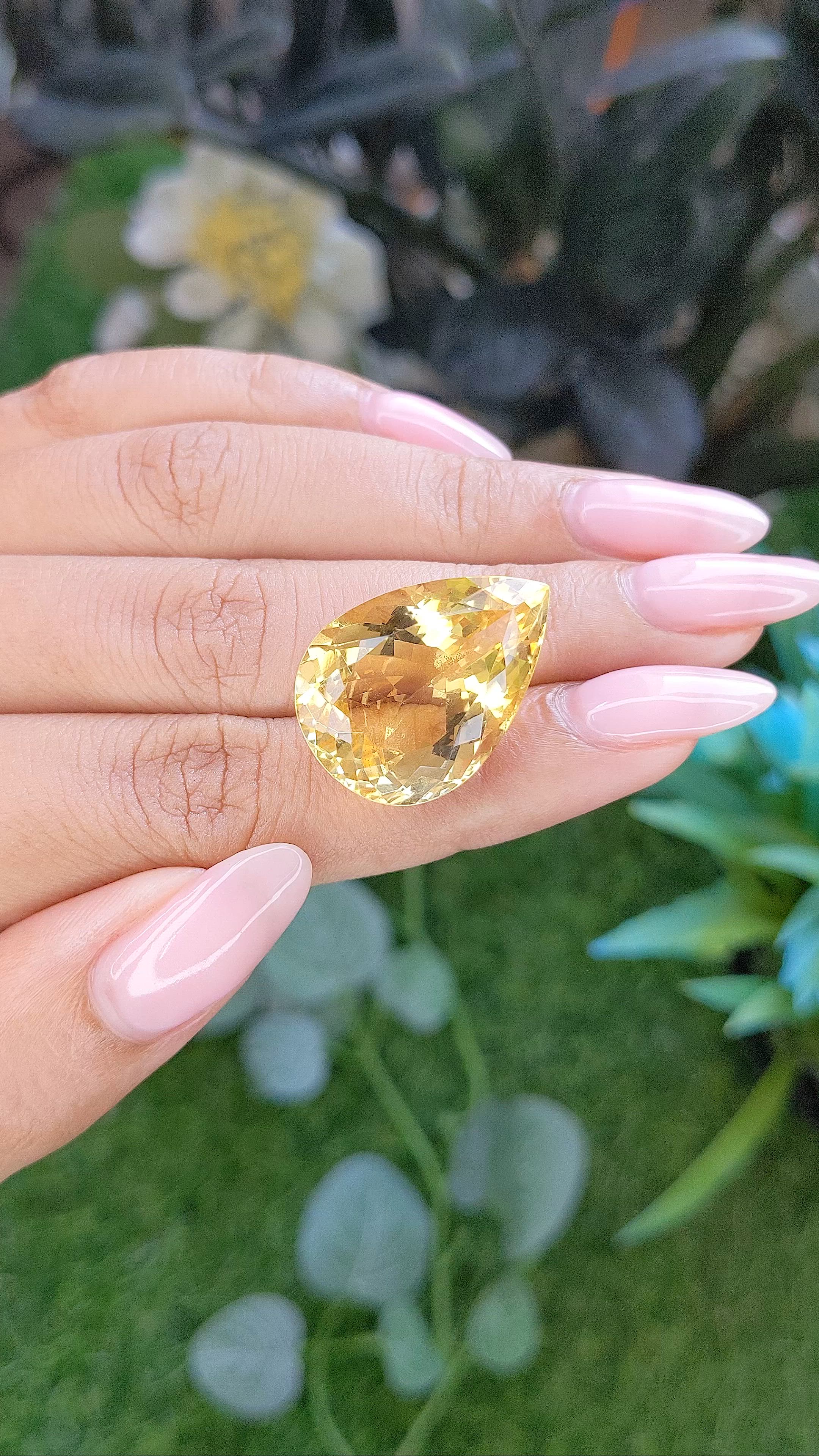 23.67 Ct. Yellow Citrine from Ceylon (Sri Lanka) Size Video