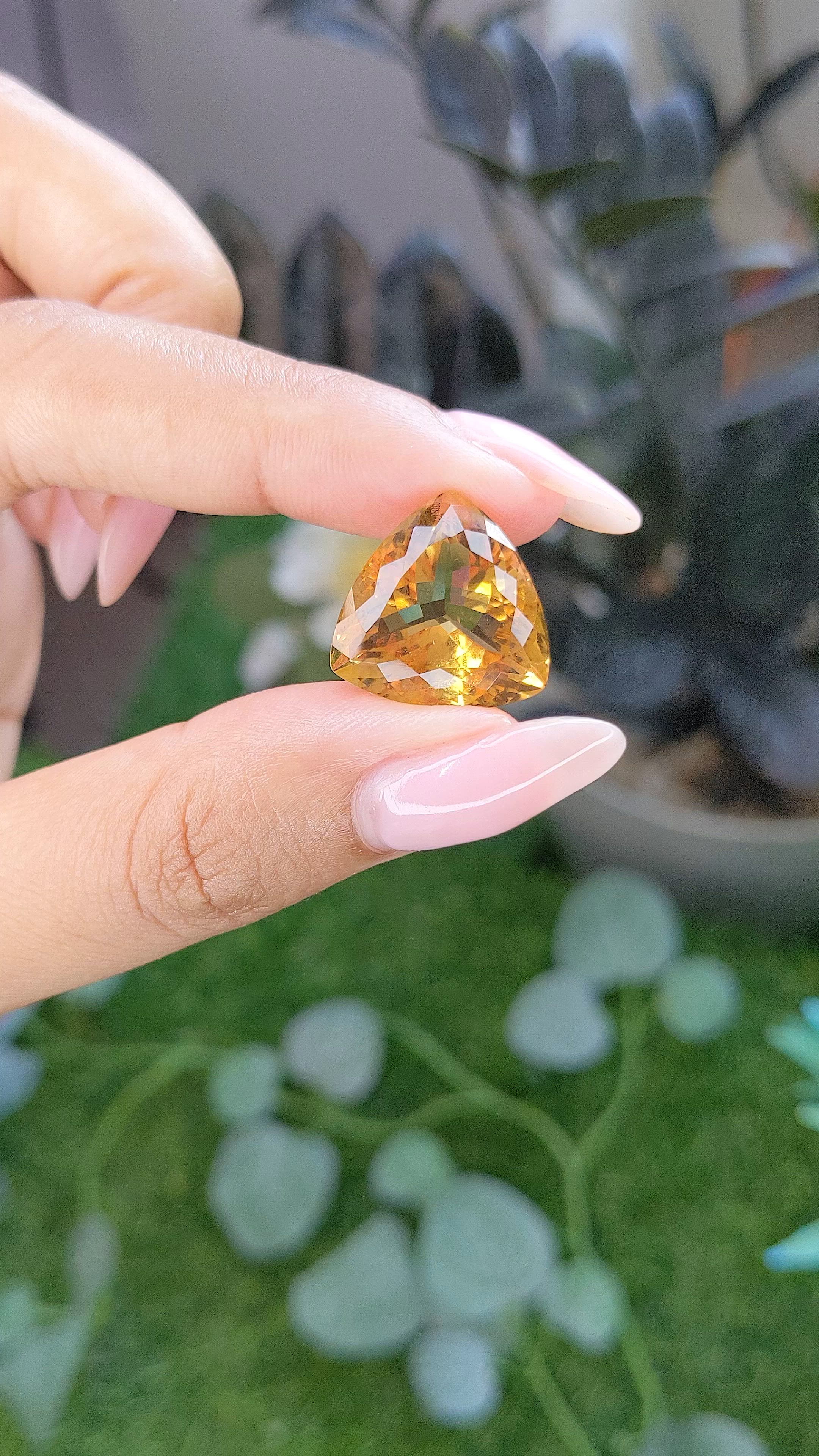 14.65 Ct. Yellow Citrine from Ceylon (Sri Lanka) Size Video