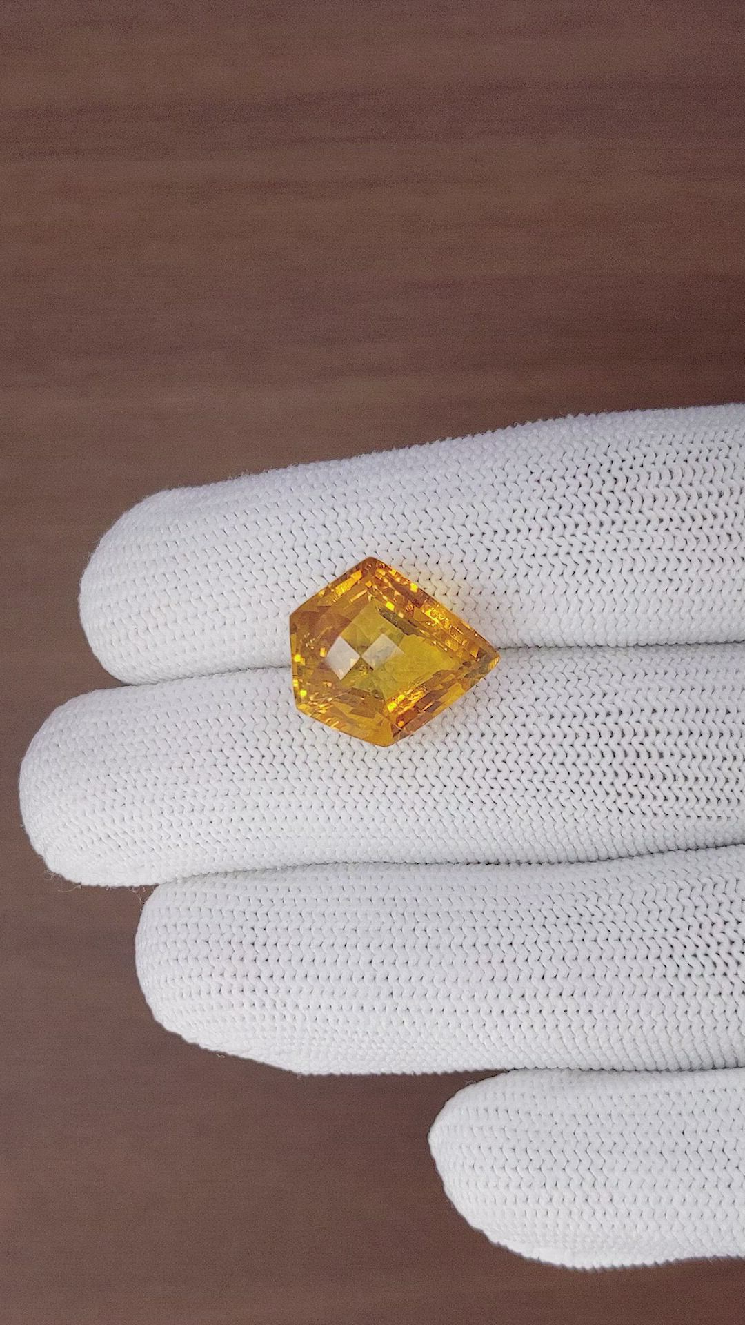 12.77 Ct. Orange Citrine from Ceylon (Sri Lanka) Size Video