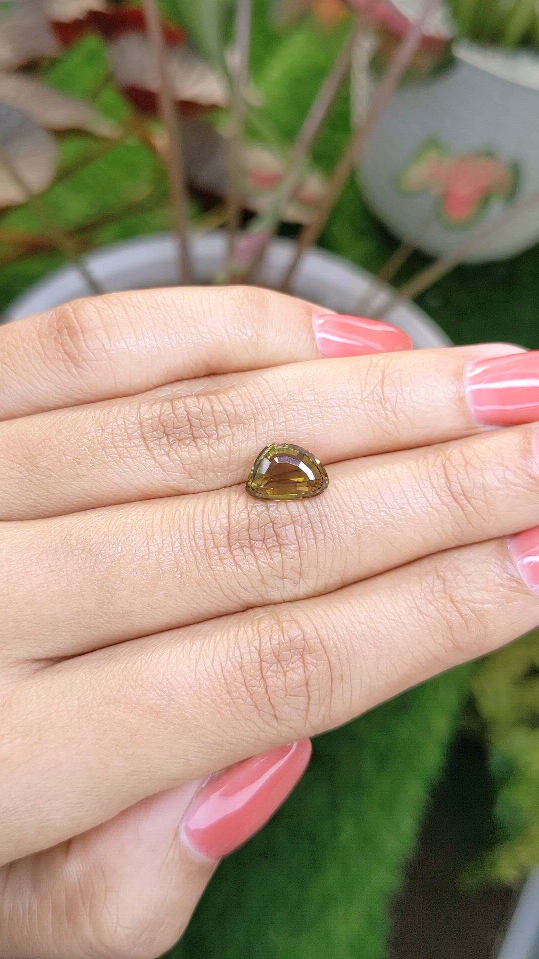 3.10 Ct. Brownish Yellow Chrysoberyl from Ceylon (Sri Lanka) Size Video