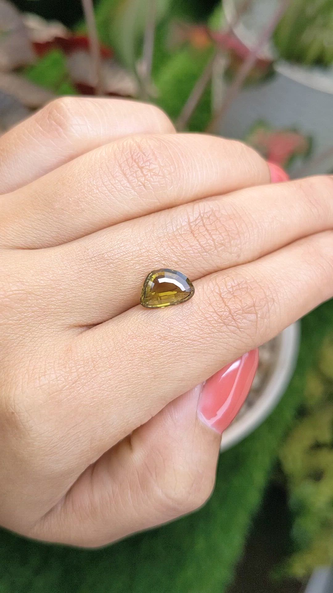 3.10 Ct. Brownish Yellow Chrysoberyl from Ceylon (Sri Lanka) Size Video