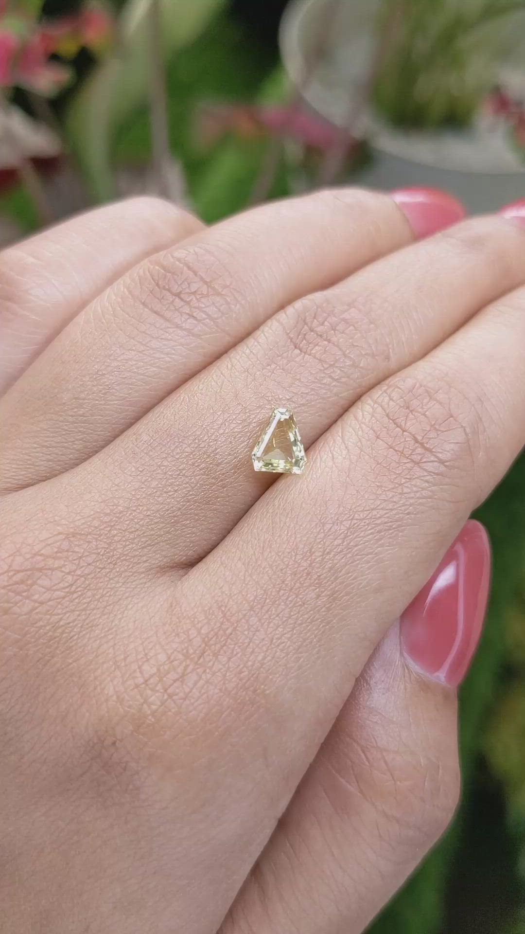 0.99 Ct. Yellow Chrysoberyl from Ceylon (Sri Lanka) Size Video