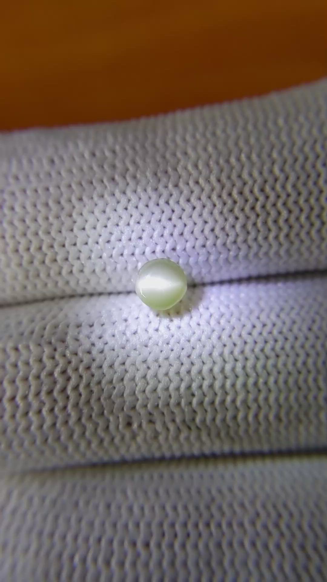 0.70 Ct. Yellowish Green Cabochon Chrysoberyl from Ceylon (Sri Lanka) Size Video