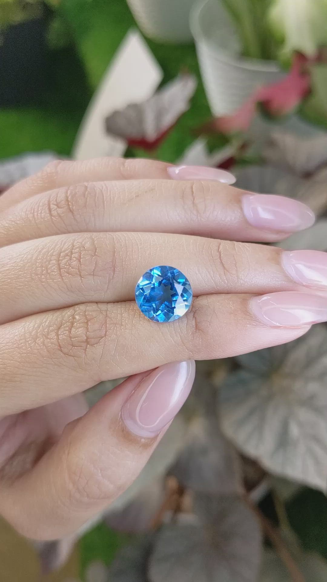 6.16 Ct. Swiss Blue Topaz from Ceylon (Sri Lanka) Size Video