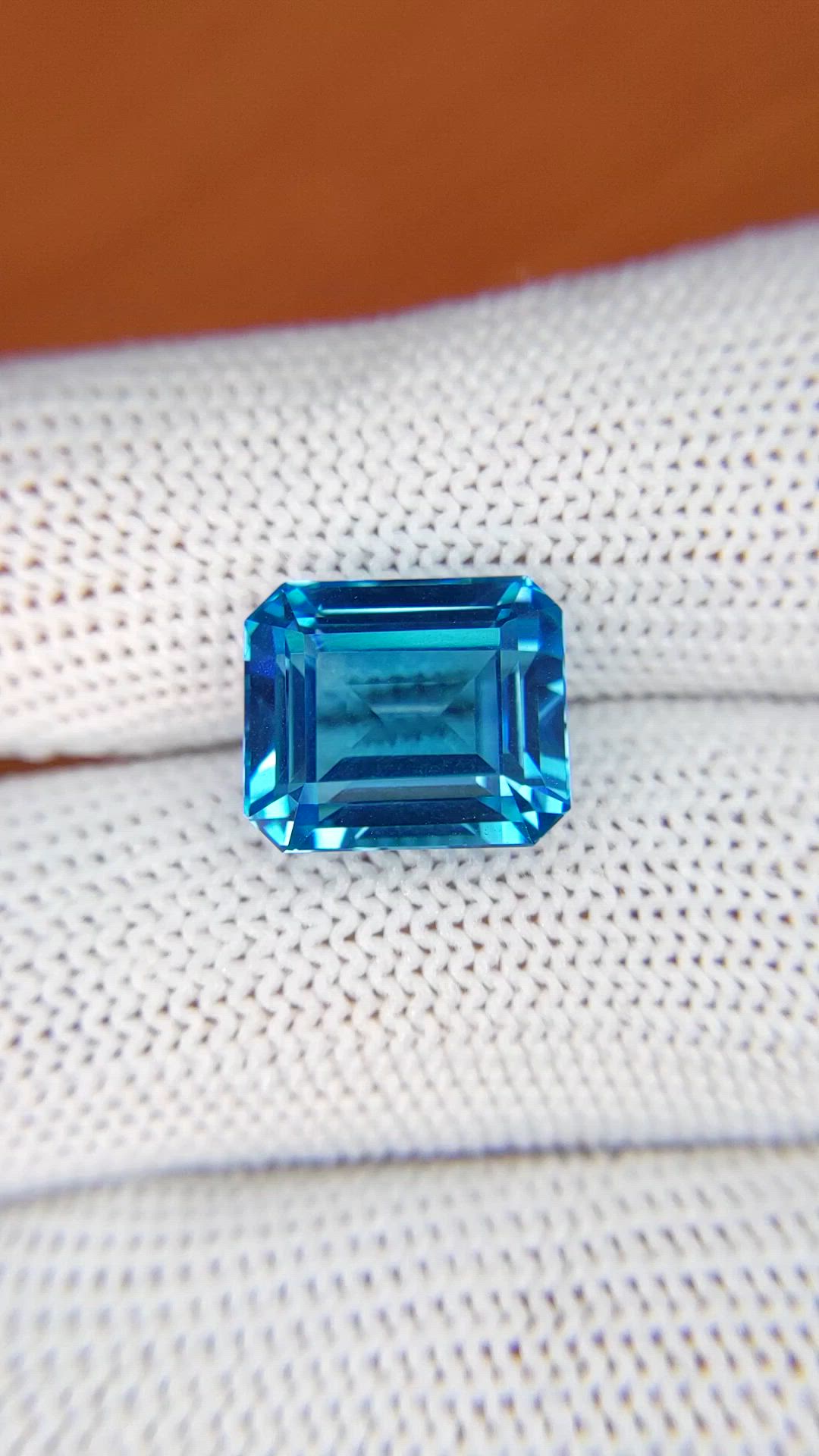 8.54 Ct. Swiss Blue Topaz from Ceylon (Sri Lanka) Size Video