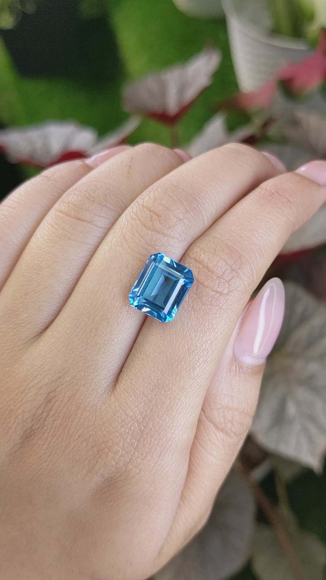 8.54 Ct. Swiss Blue Topaz from Ceylon (Sri Lanka) Size Video