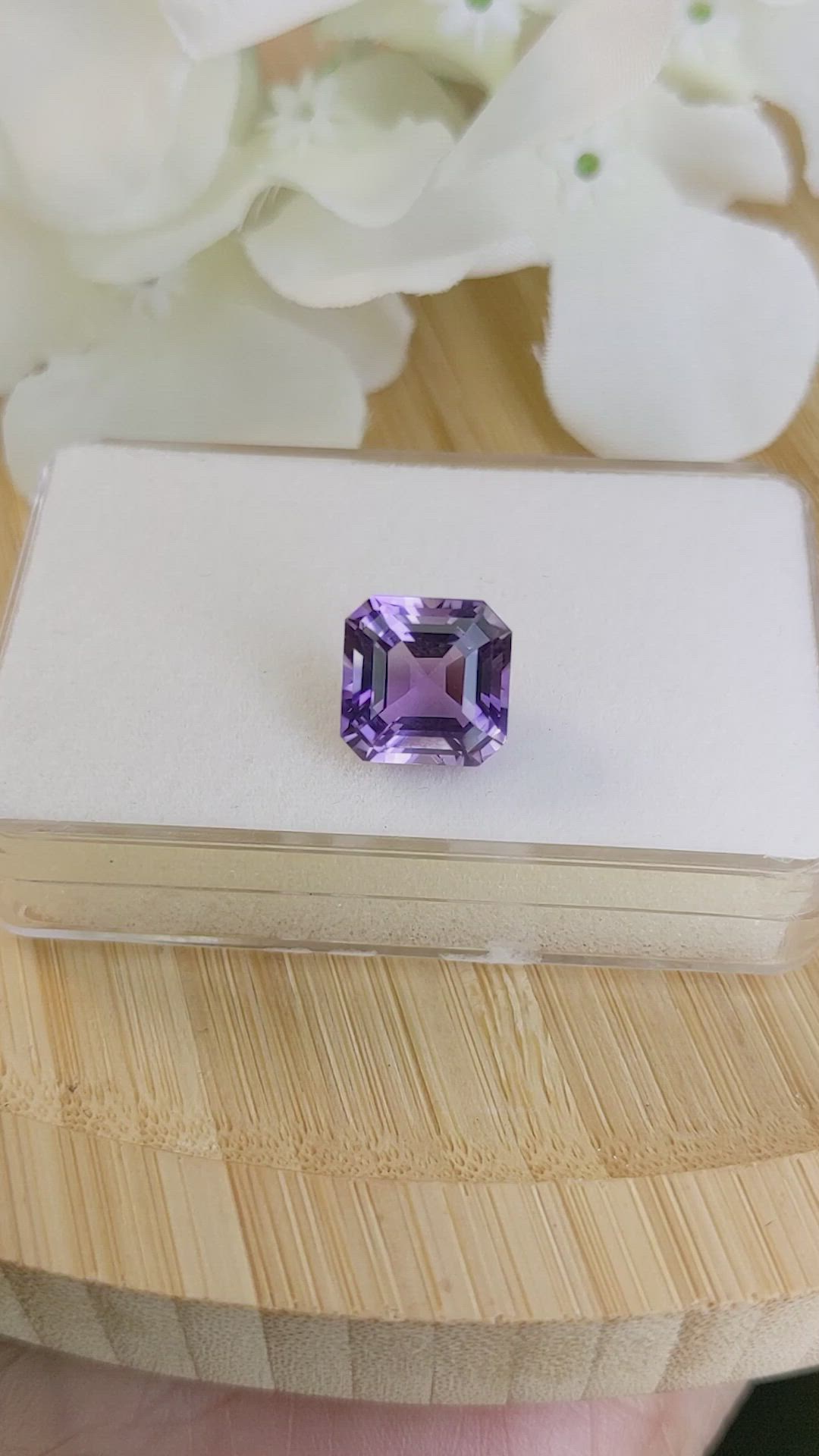 4.96 Ct. Purple Amethyst from Ceylon (Sri Lanka) Size Video