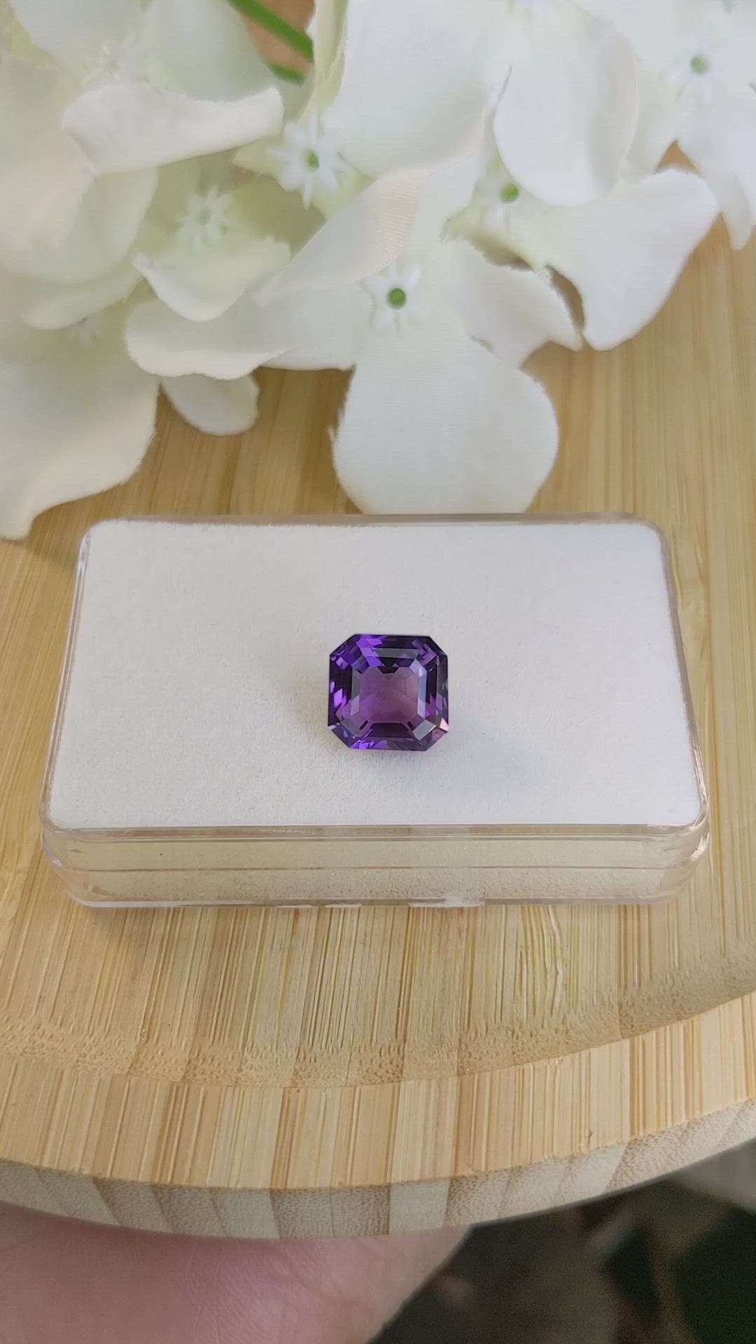 4.15 Ct. Purple Amethyst from Ceylon (Sri Lanka) Size Video
