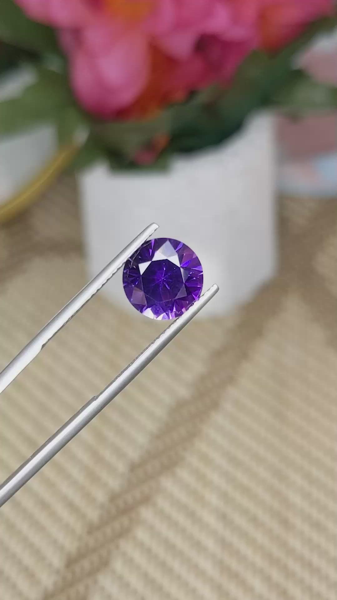 3.23 Ct. Purple Amethyst from Ceylon (Sri Lanka) Size Video