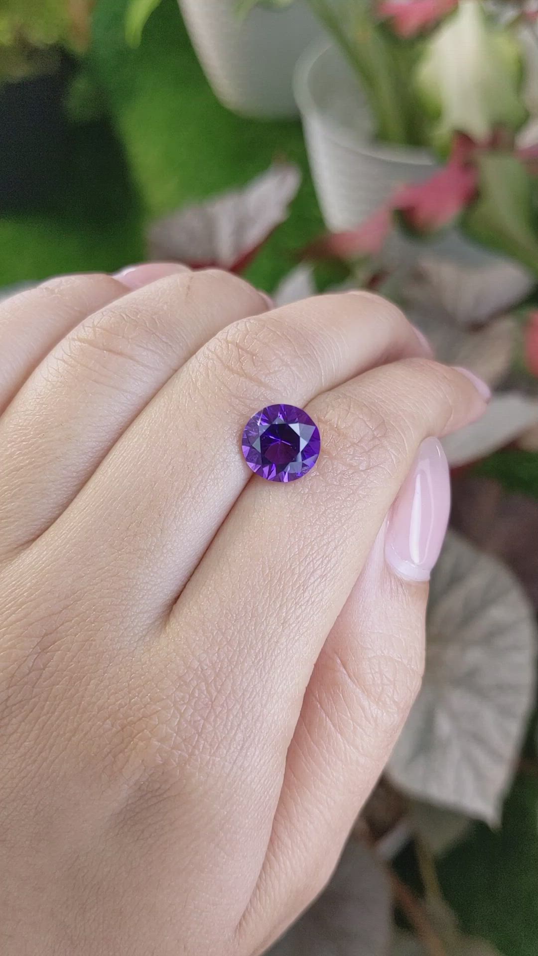 3.23 Ct. Purple Amethyst from Ceylon (Sri Lanka) Size Video