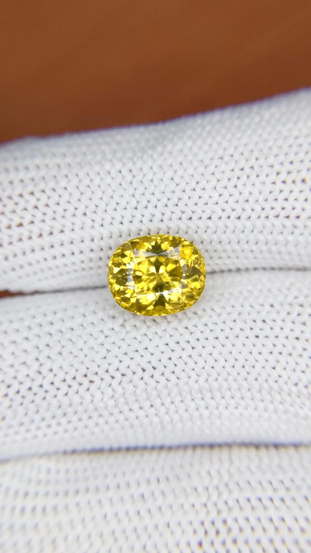 4.35 Ct. Brownish Yellow Zircon from Ceylon (Sri Lanka) Size Video