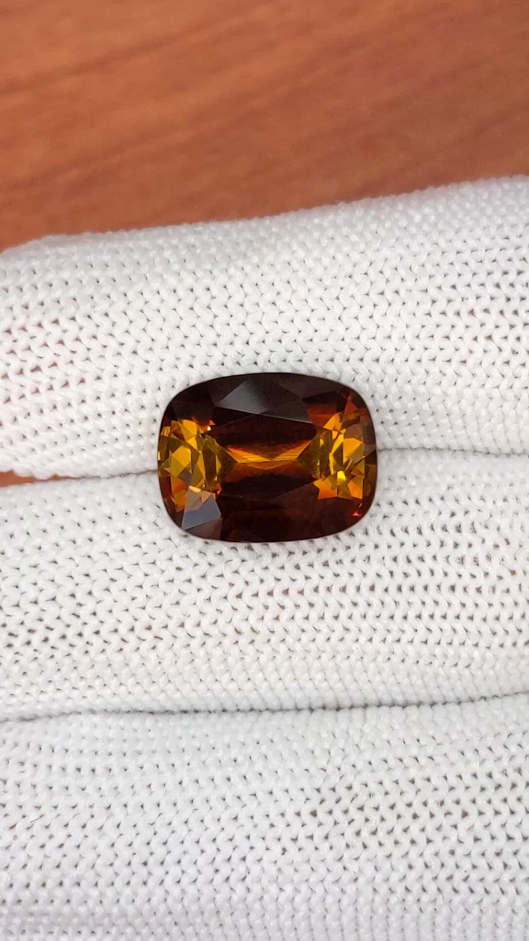 8.53 Ct. Brownish Orange Tourmaline from Ceylon (Sri Lanka) Size Video