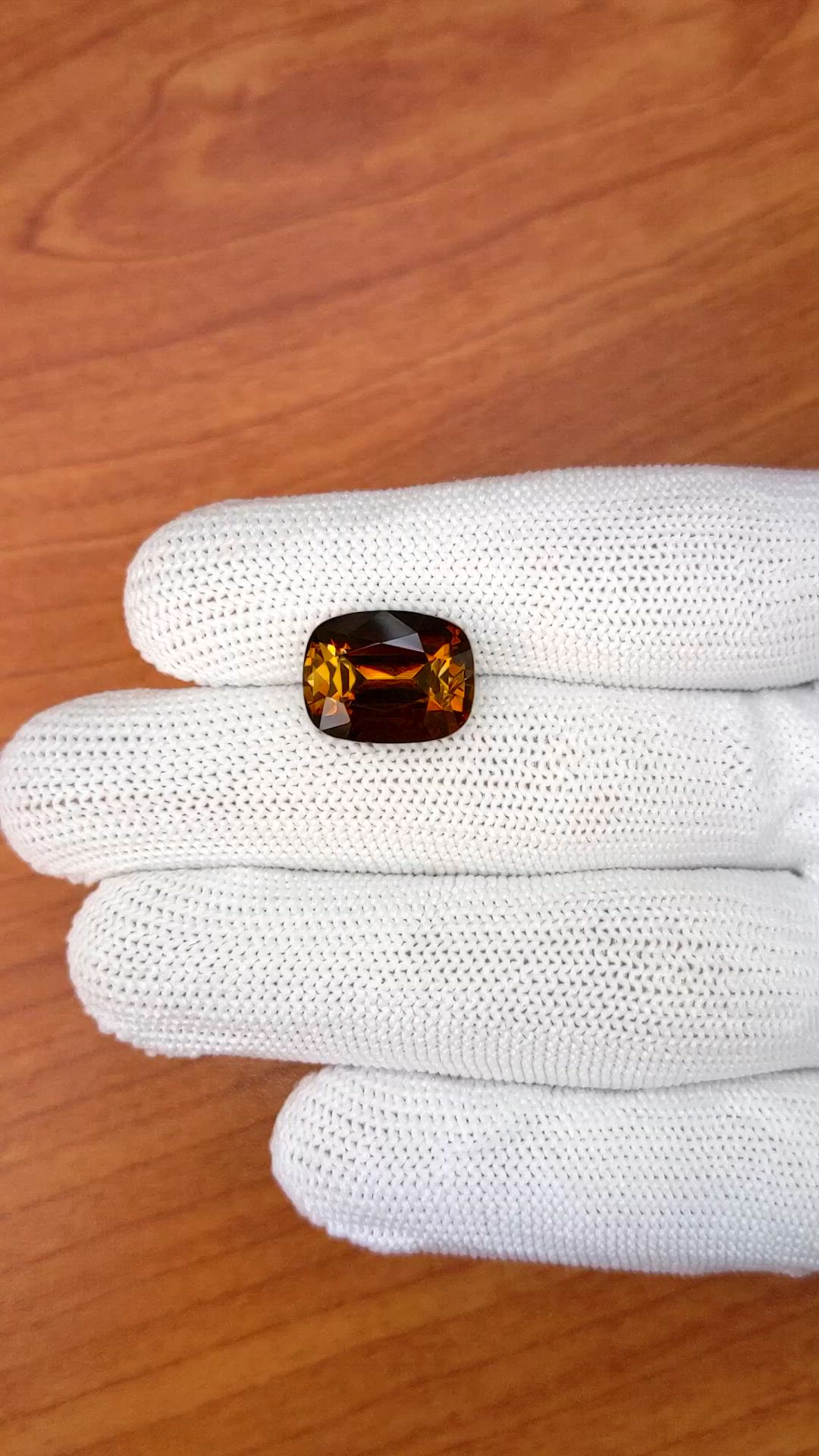 8.53 Ct. Brownish Orange Tourmaline from Ceylon (Sri Lanka) Size Video