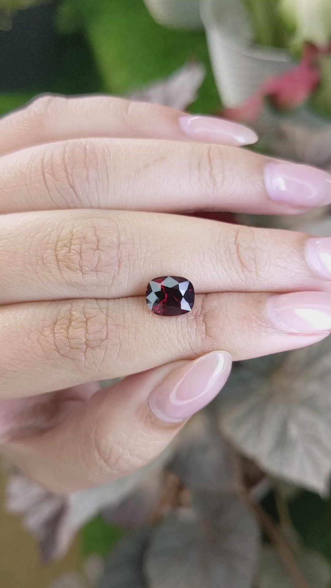 2.73 Ct. Red Garnet from Ceylon (Sri Lanka) Size Video