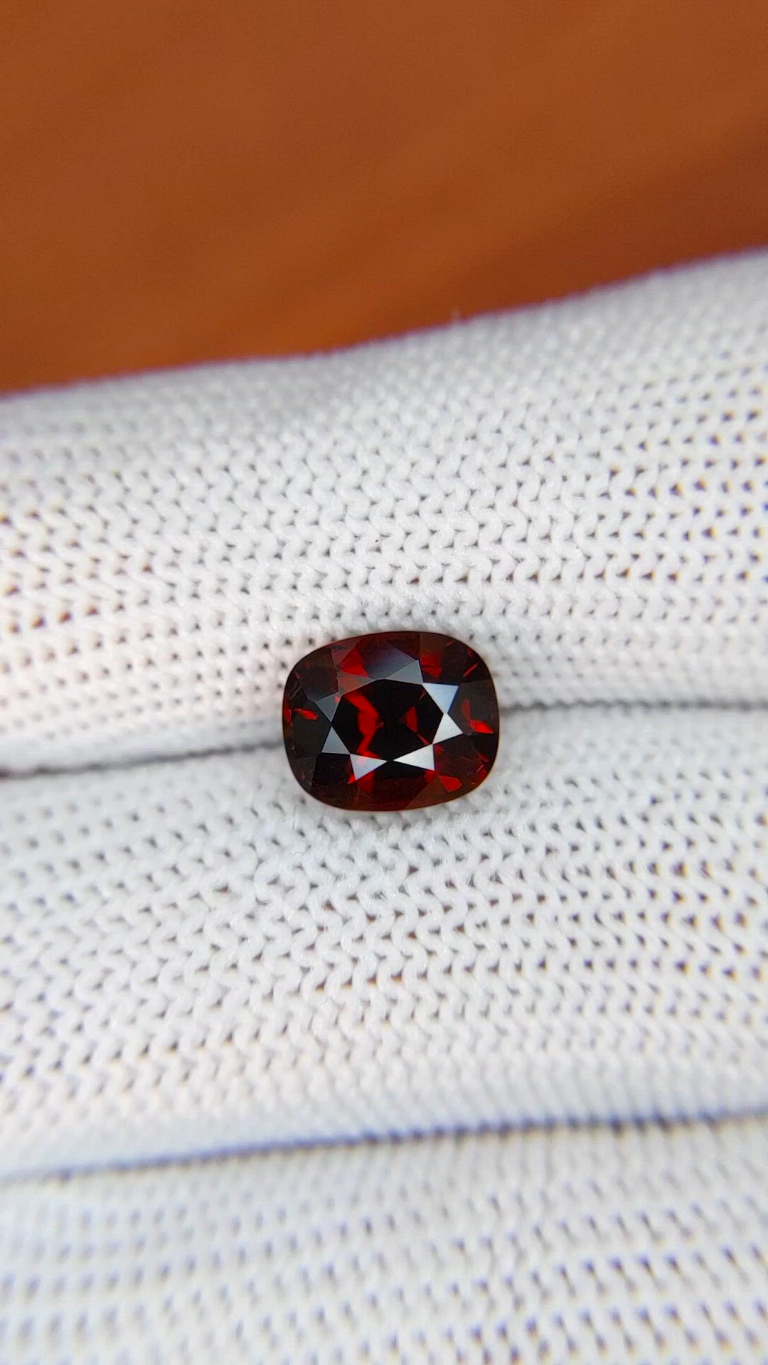 2.73 Ct. Red Garnet from Ceylon (Sri Lanka) Size Video