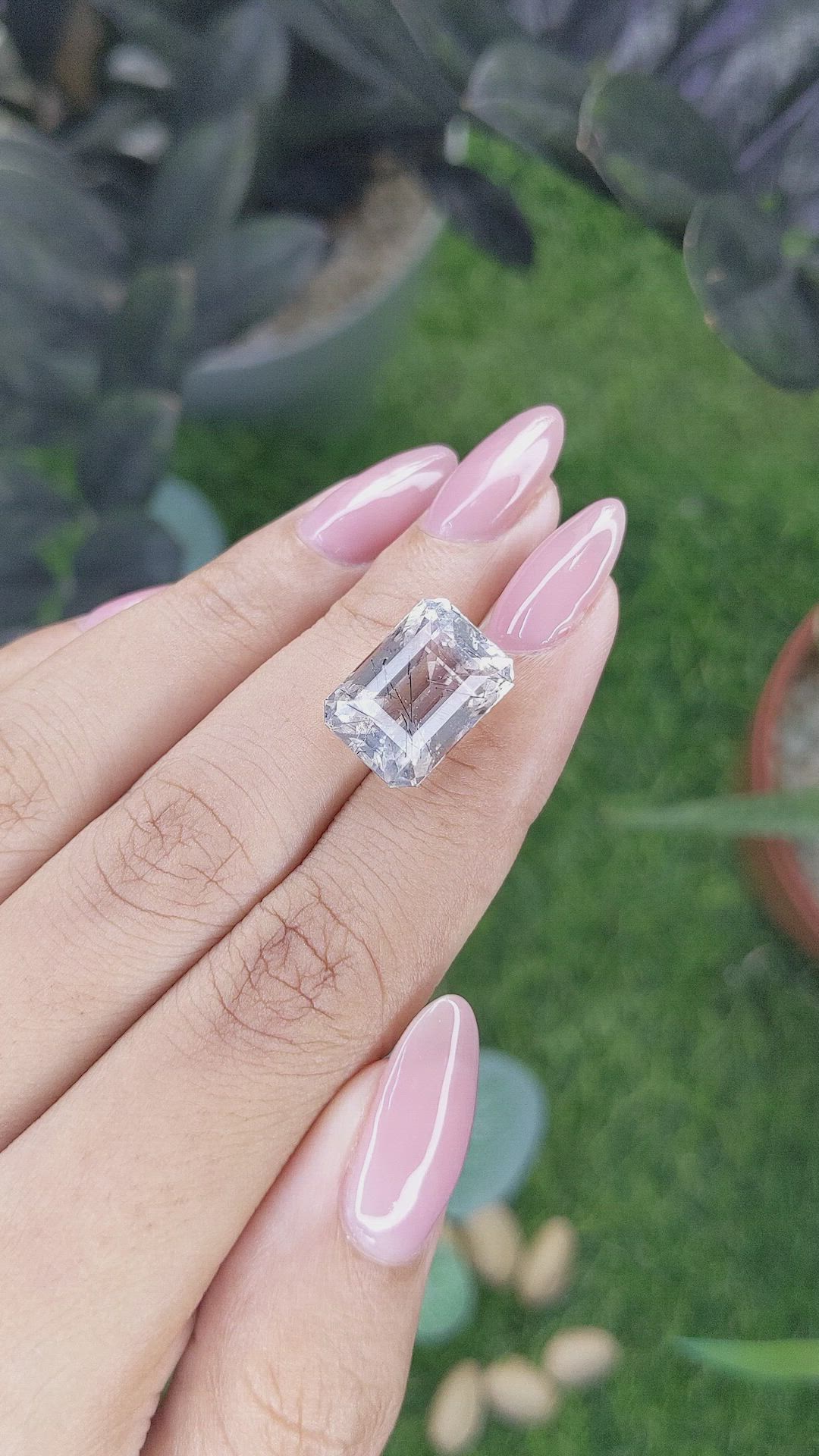 13.45 Ct. White Topaz from Ceylon (Sri Lanka) Size Video