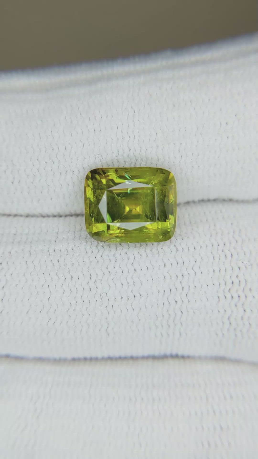4.98 Ct. Yellowish Green Sphene (Titanite) from Madagascar Size Video