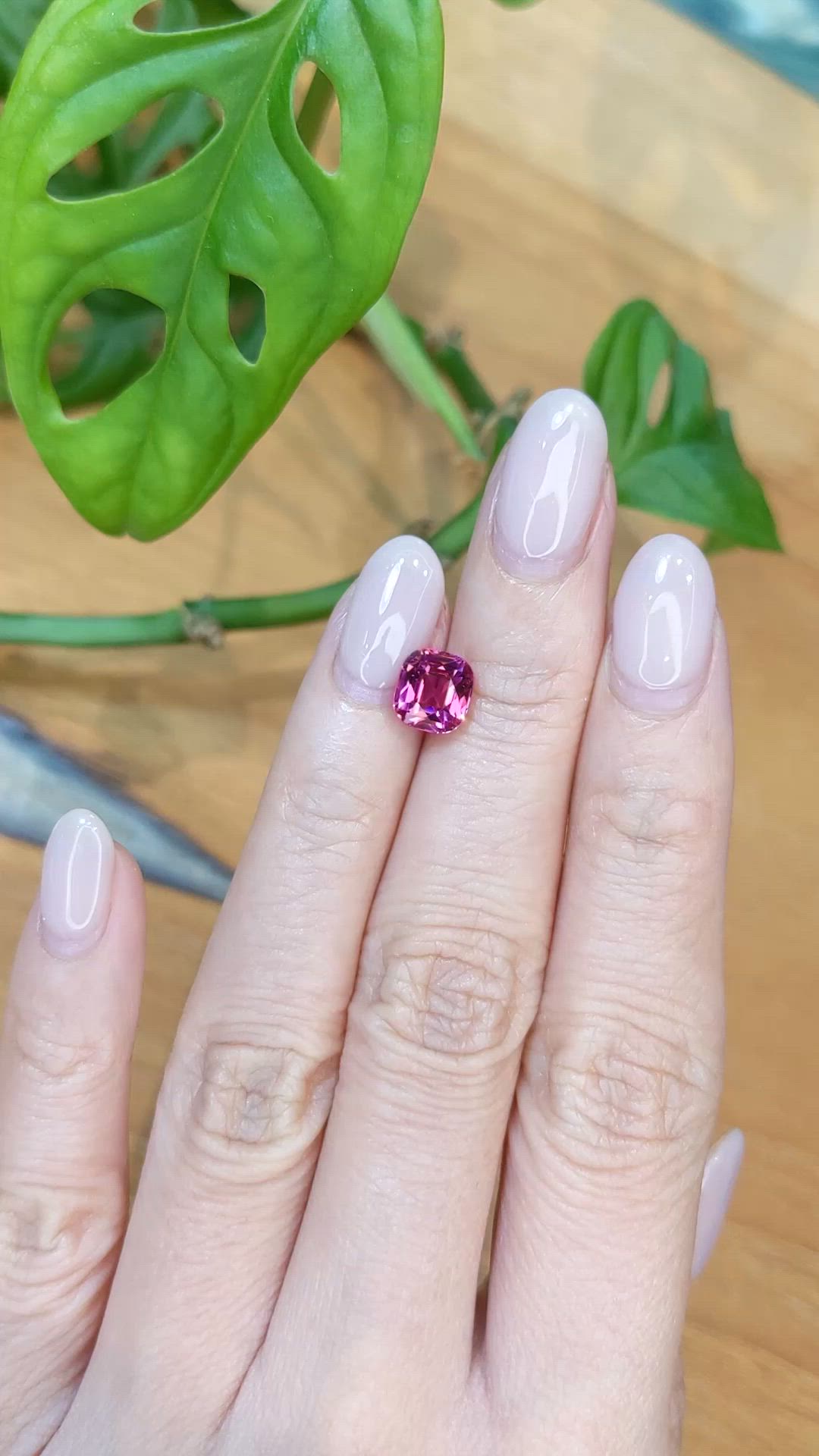 2.62 Ct. Pinkish Purple Garnet from Tanzania Size Video