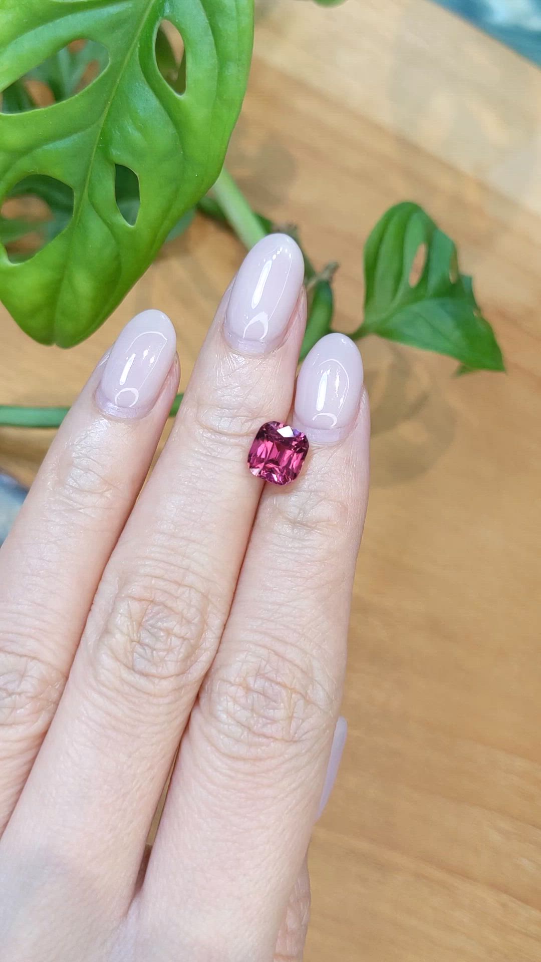 2.82 Ct. Pinkish Purple Garnet from Tanzania Size Video