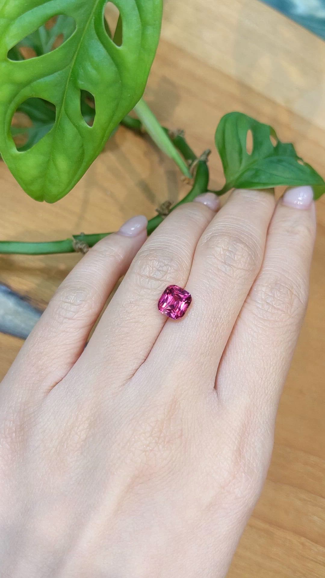 2.82 Ct. Pinkish Purple Garnet from Tanzania Size Video