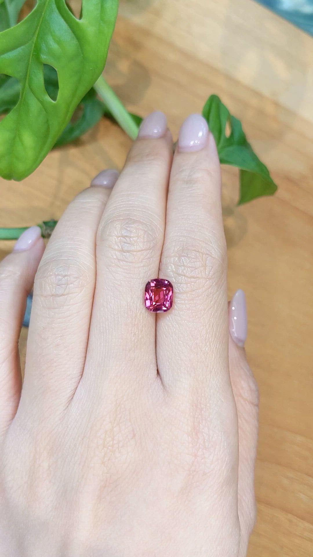 2.80 Ct. Pinkish Purple Garnet from Tanzania Size Video