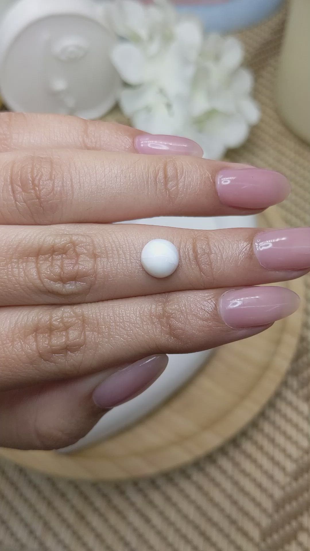 1.68 Ct. White Cabochon Moonstone from Ceylon (Sri Lanka) Size Video