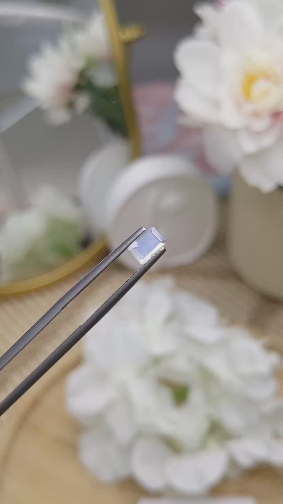 0.48 Ct. Blue Flash Moonstone from Ceylon (Sri Lanka) Size Video