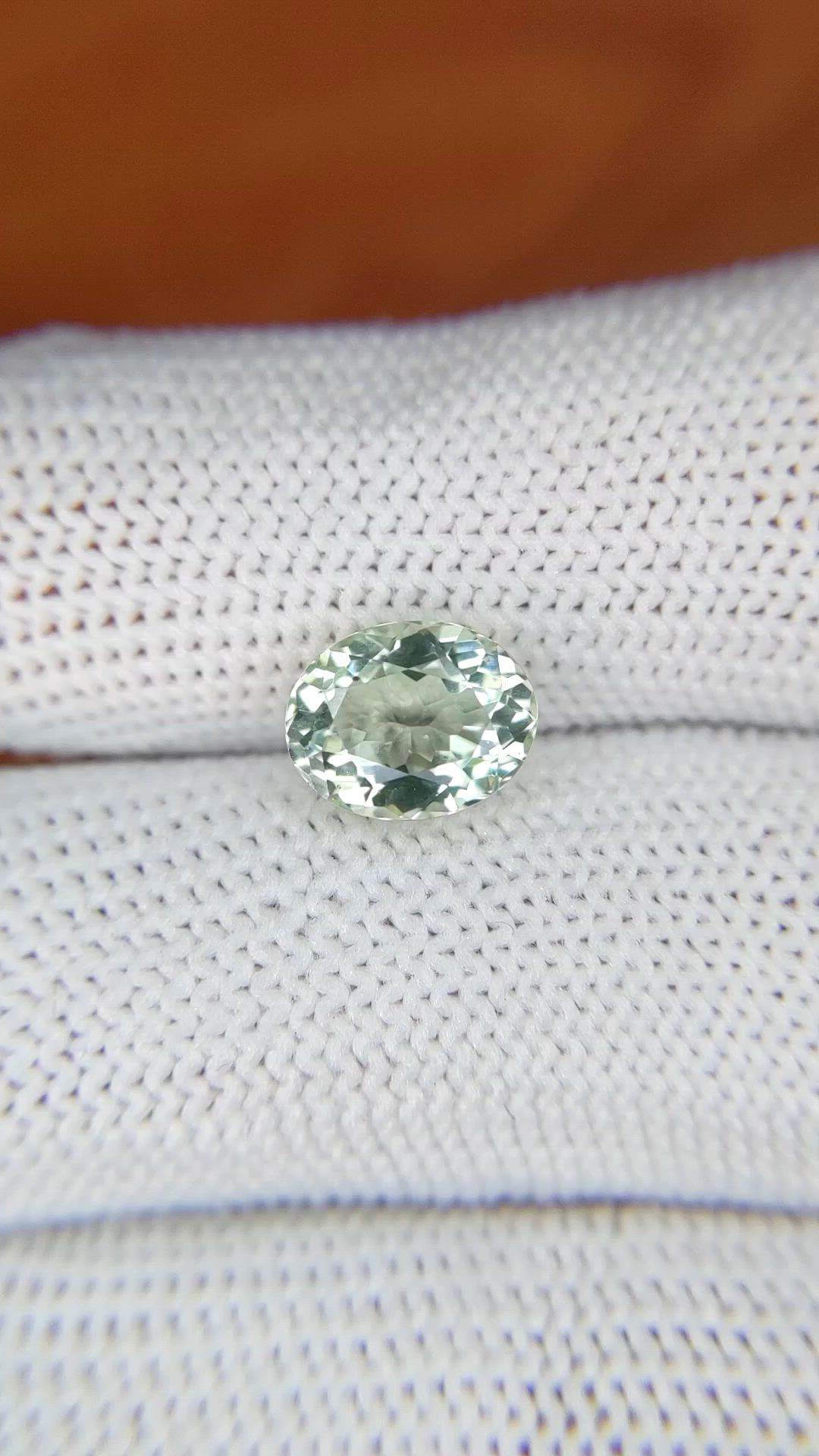 1.92 Ct. Green Beryl from Ceylon (Sri Lanka) Size Video