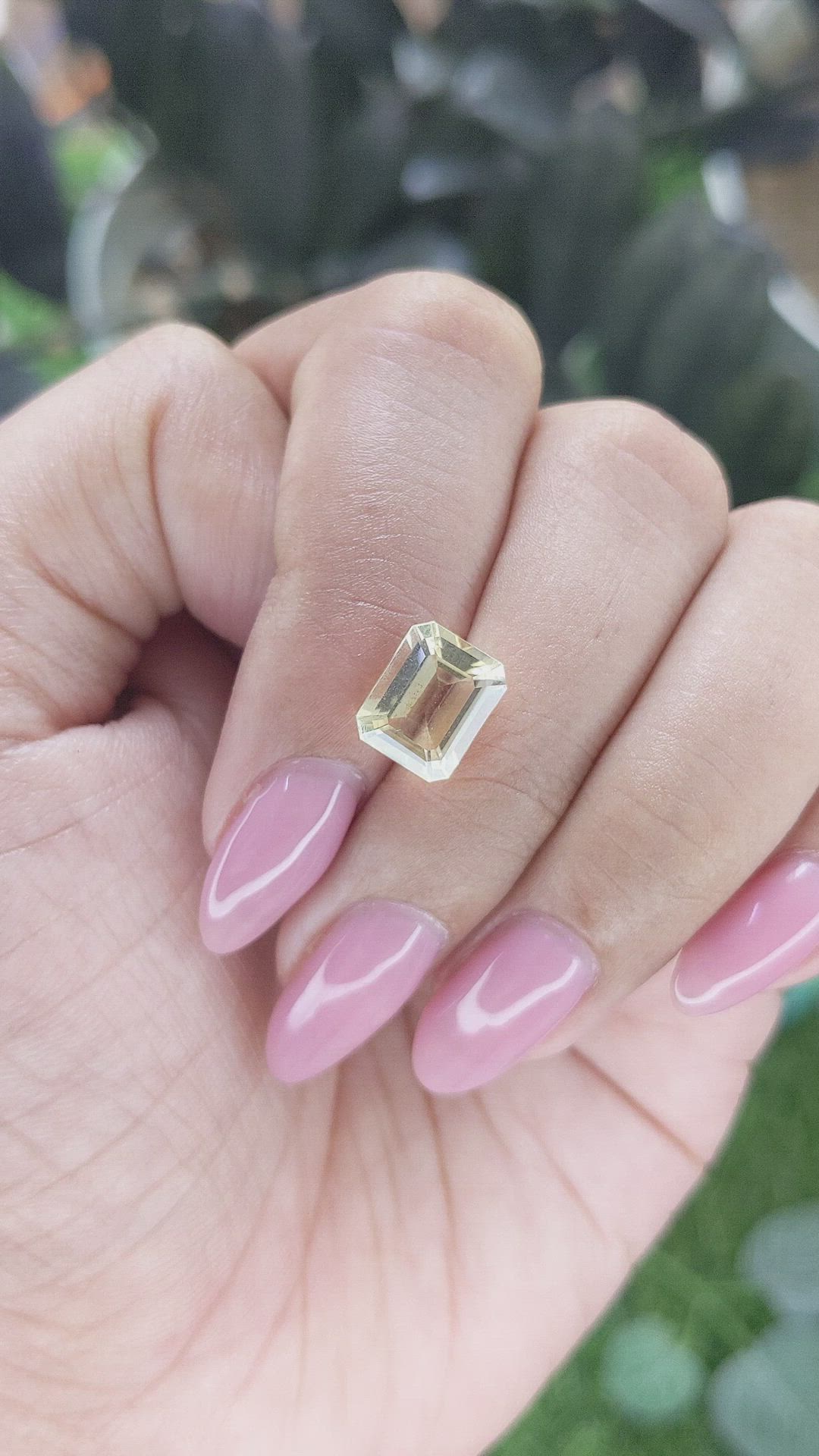 2.52 Ct. Yellow Citrine Size Video