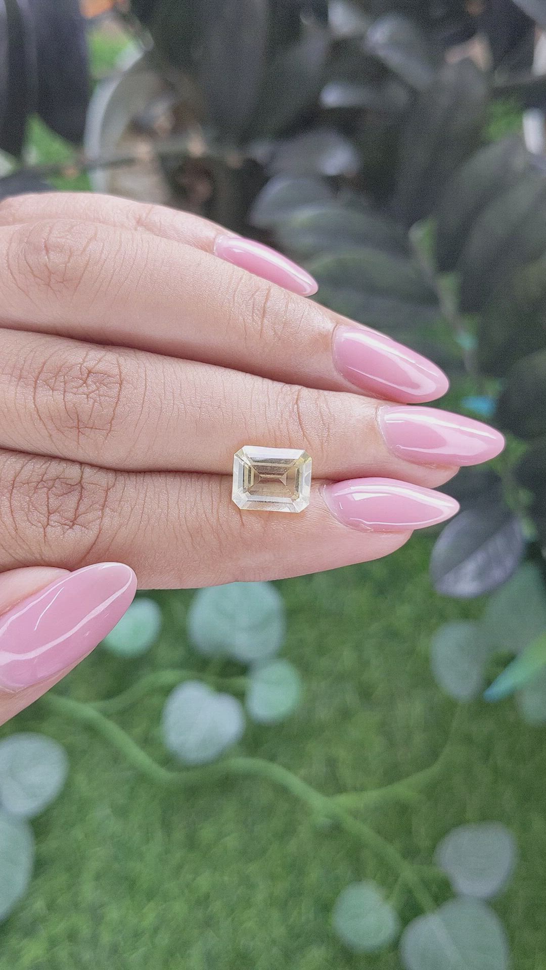 2.52 Ct. Yellow Citrine Size Video