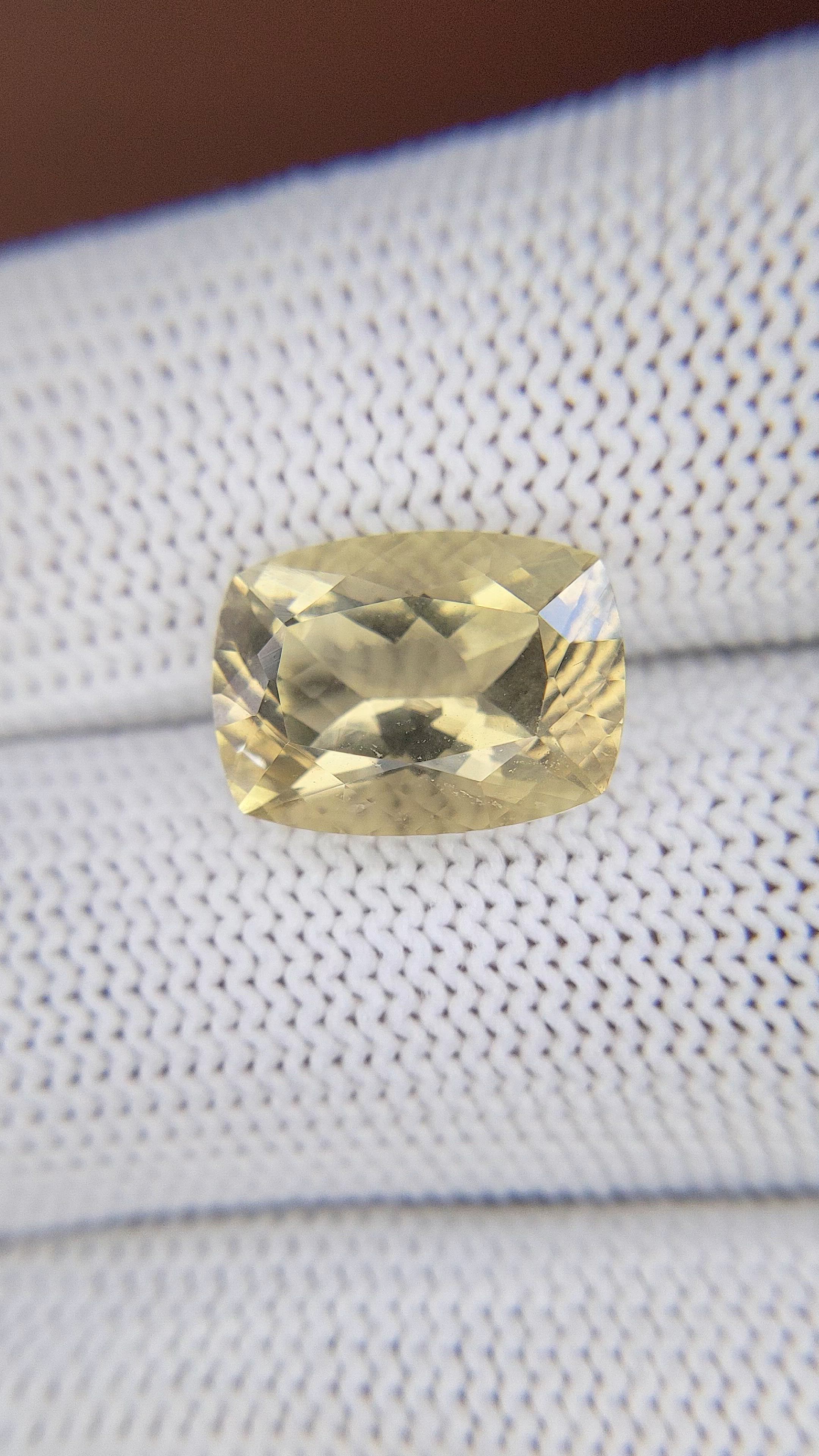 5.12 Ct. Yellow Citrine Size Video