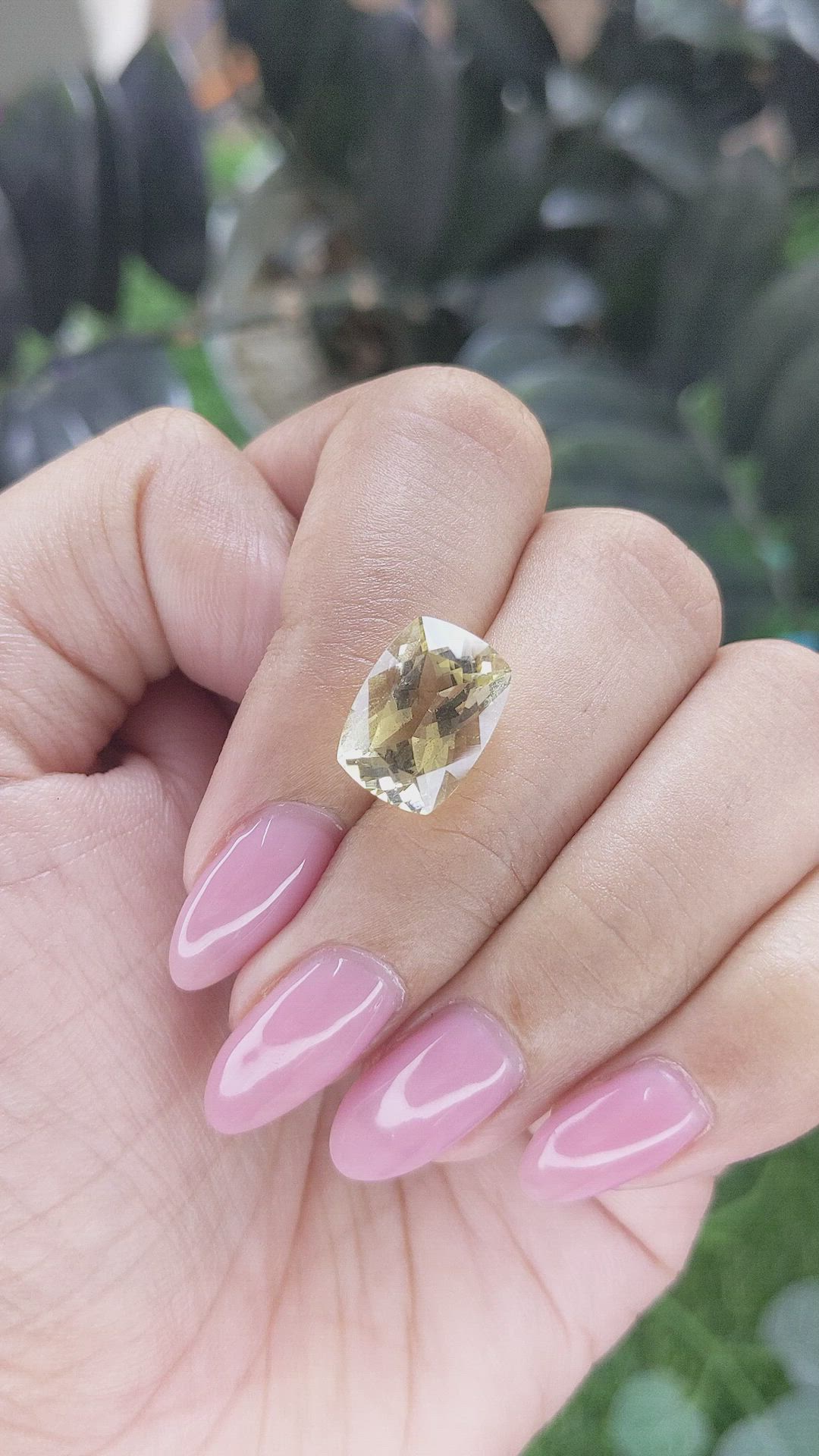5.12 Ct. Yellow Citrine Size Video