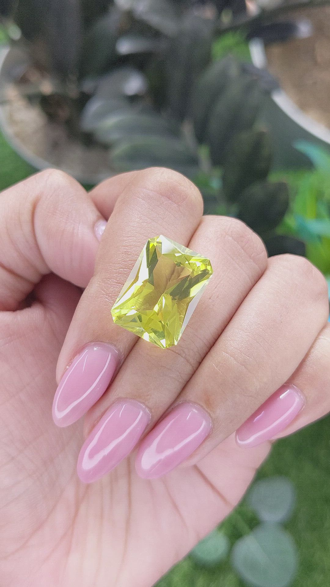 13.04 Ct. Lemon Quartz from Madagascar Size Video