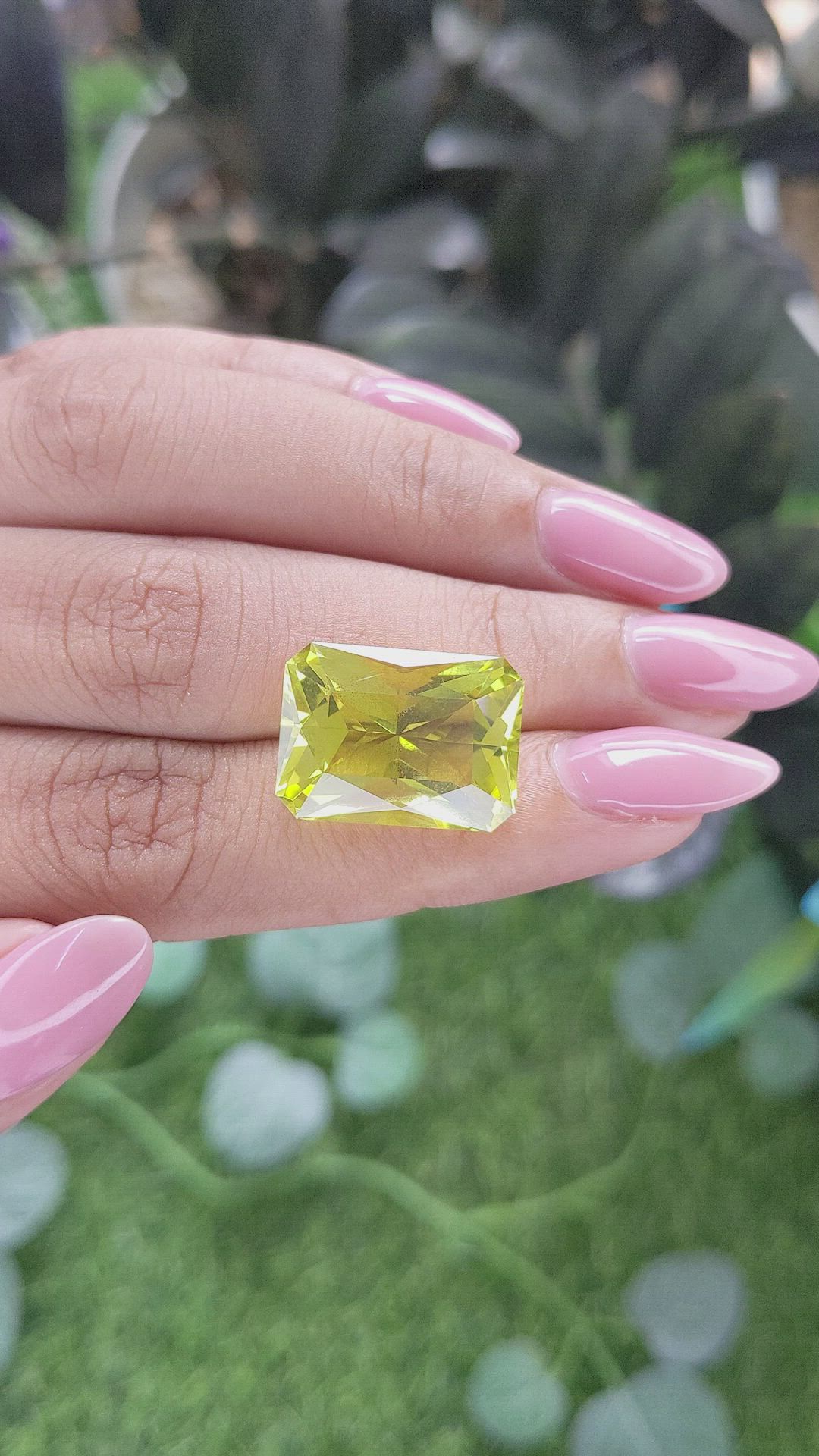 13.04 Ct. Lemon Quartz from Madagascar Size Video