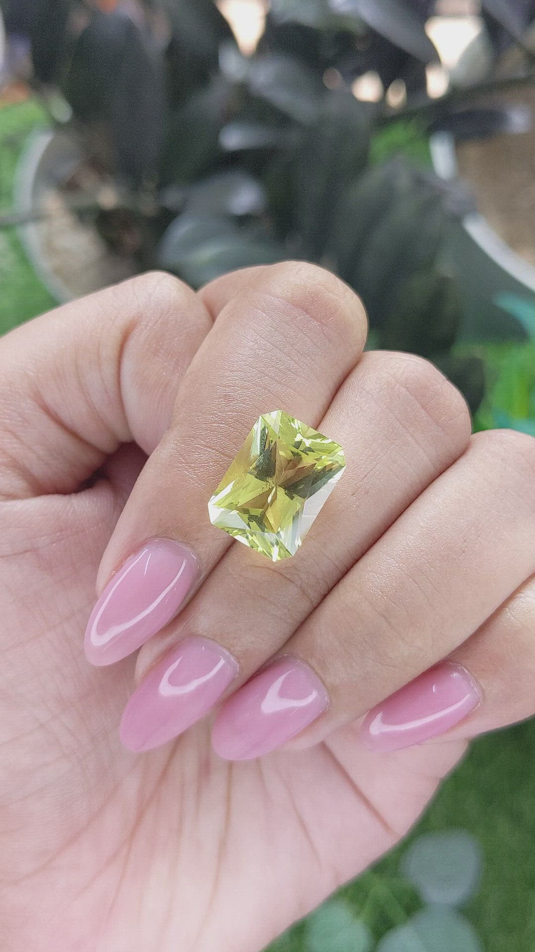 7.53 Ct. Lemon Quartz Size Video