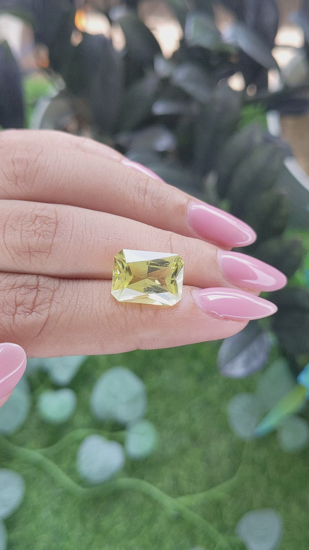 6.19 Ct. Lemon Quartz Size Video