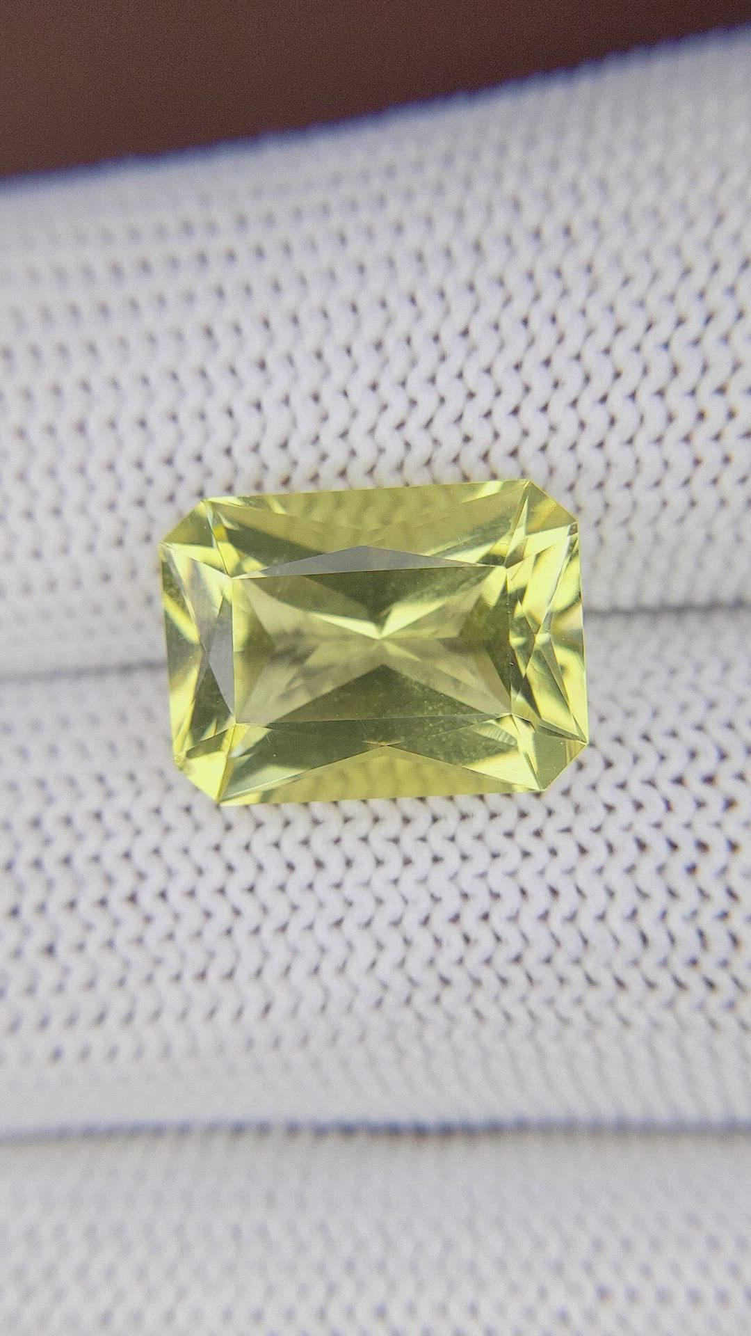 6.19 Ct. Lemon Quartz Size Video